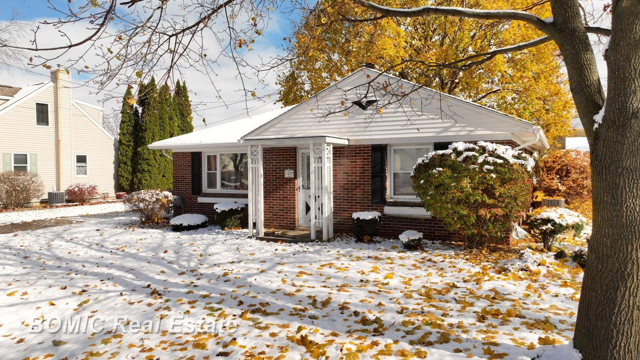 327 Kern Street, Frankenmuth, MI 48734 — Photo 2