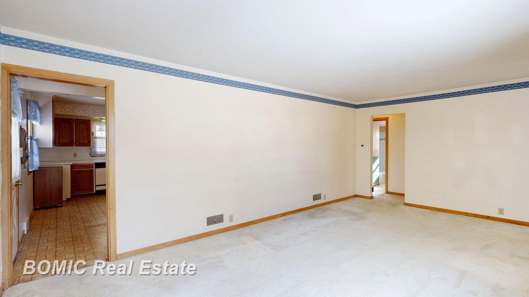 327 Kern Street, Frankenmuth, MI 48734 — Photo 7
