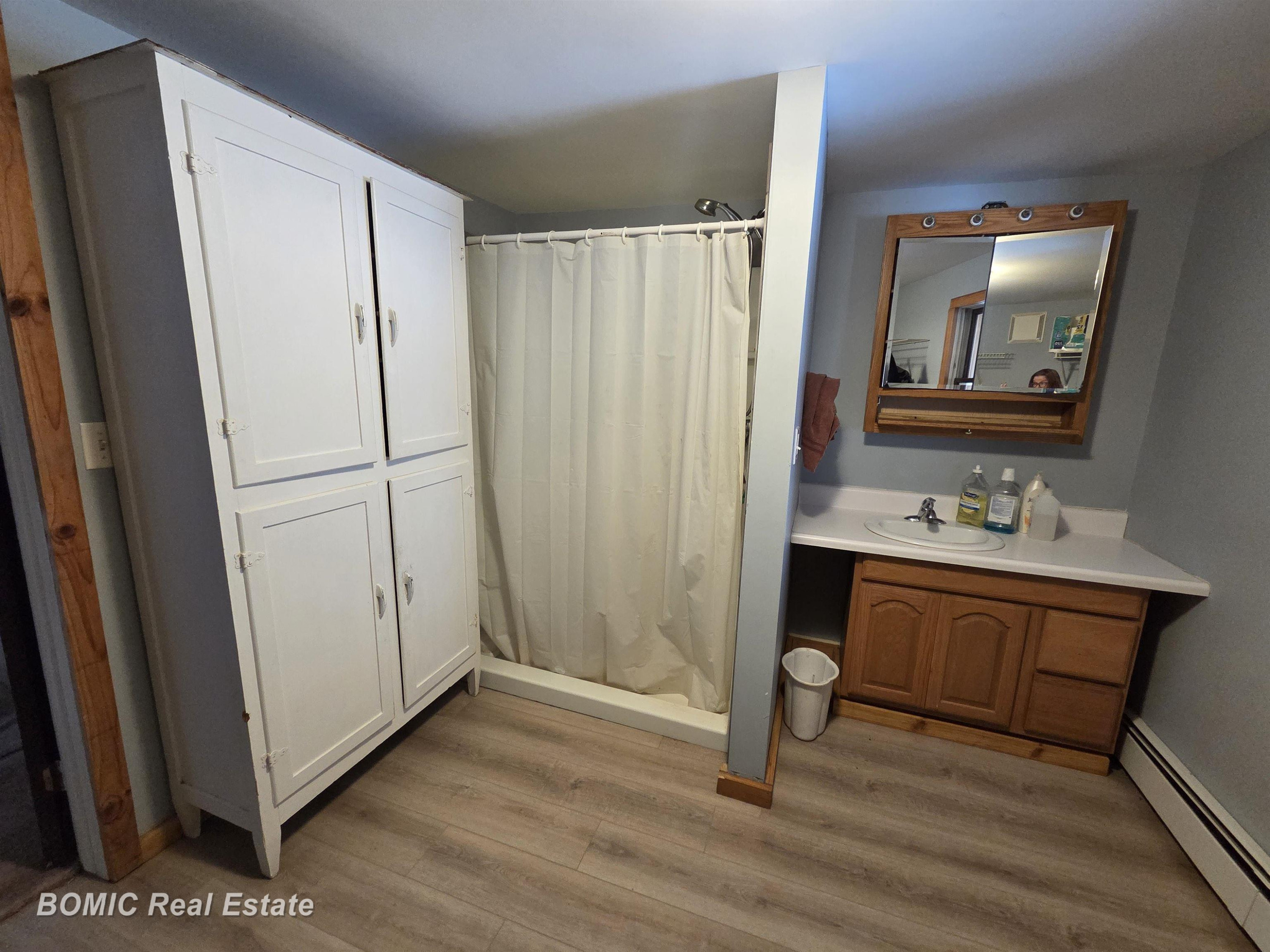 8832 Ormes Road, Vassar, MI 48768 — Photo 10