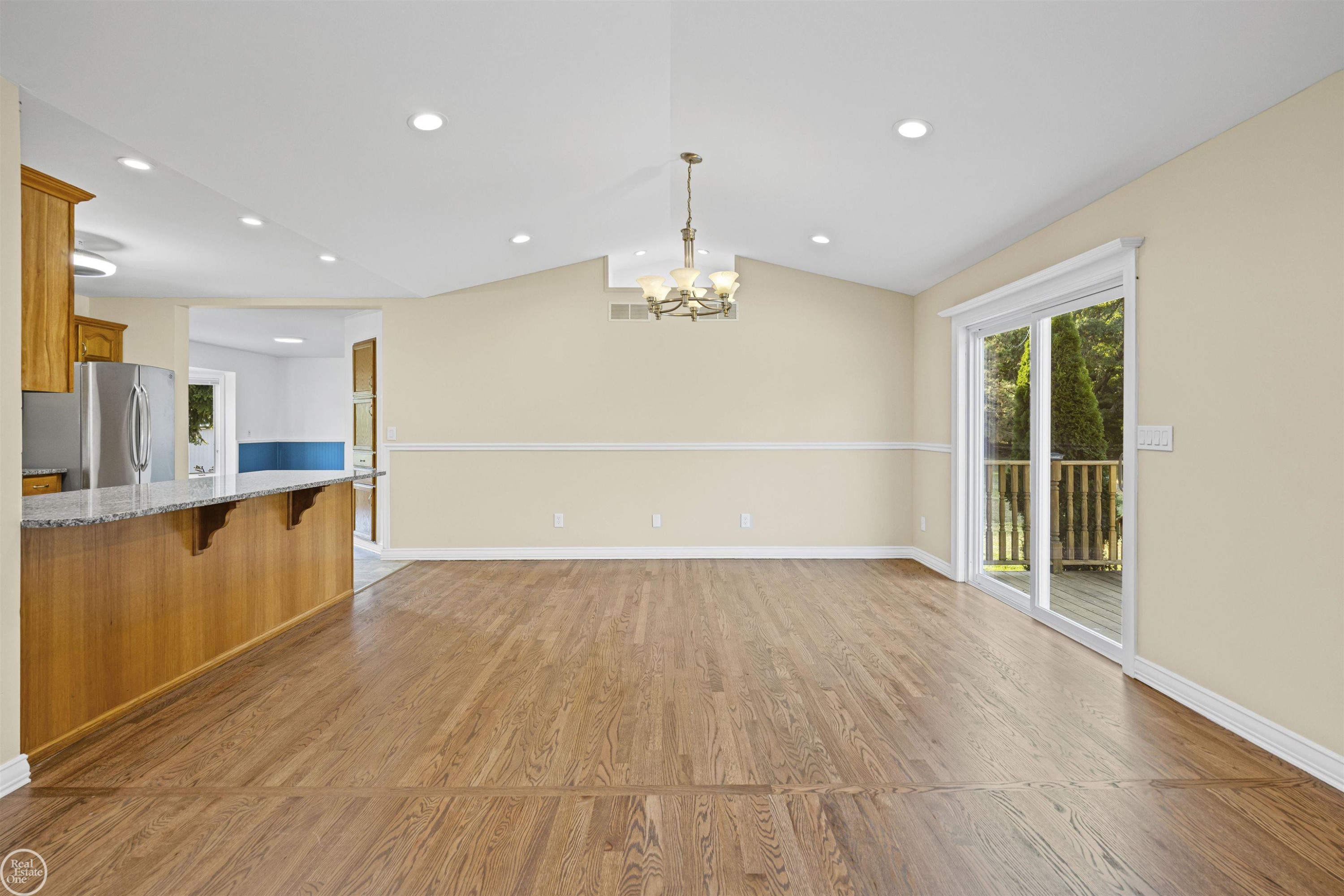 300 Parkwood Drive, Metamora, MI 48455 — Photo 9