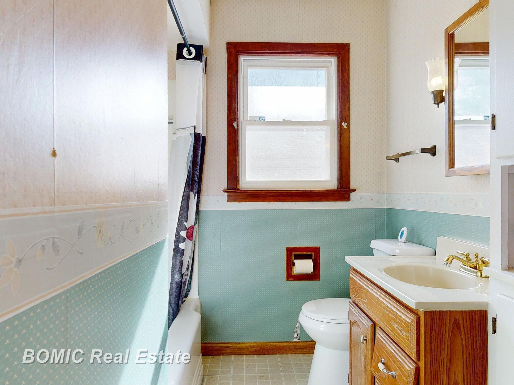 327 Kern Street, Frankenmuth, MI 48734 — Photo 13
