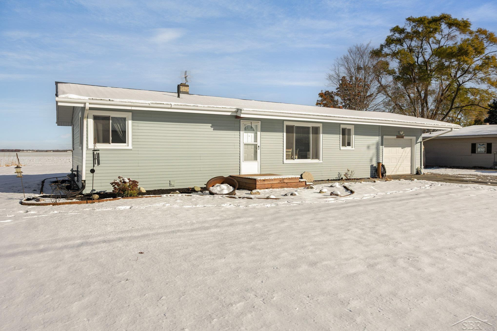 544 W North Union Road, Auburn, MI 48611 — Photo 2