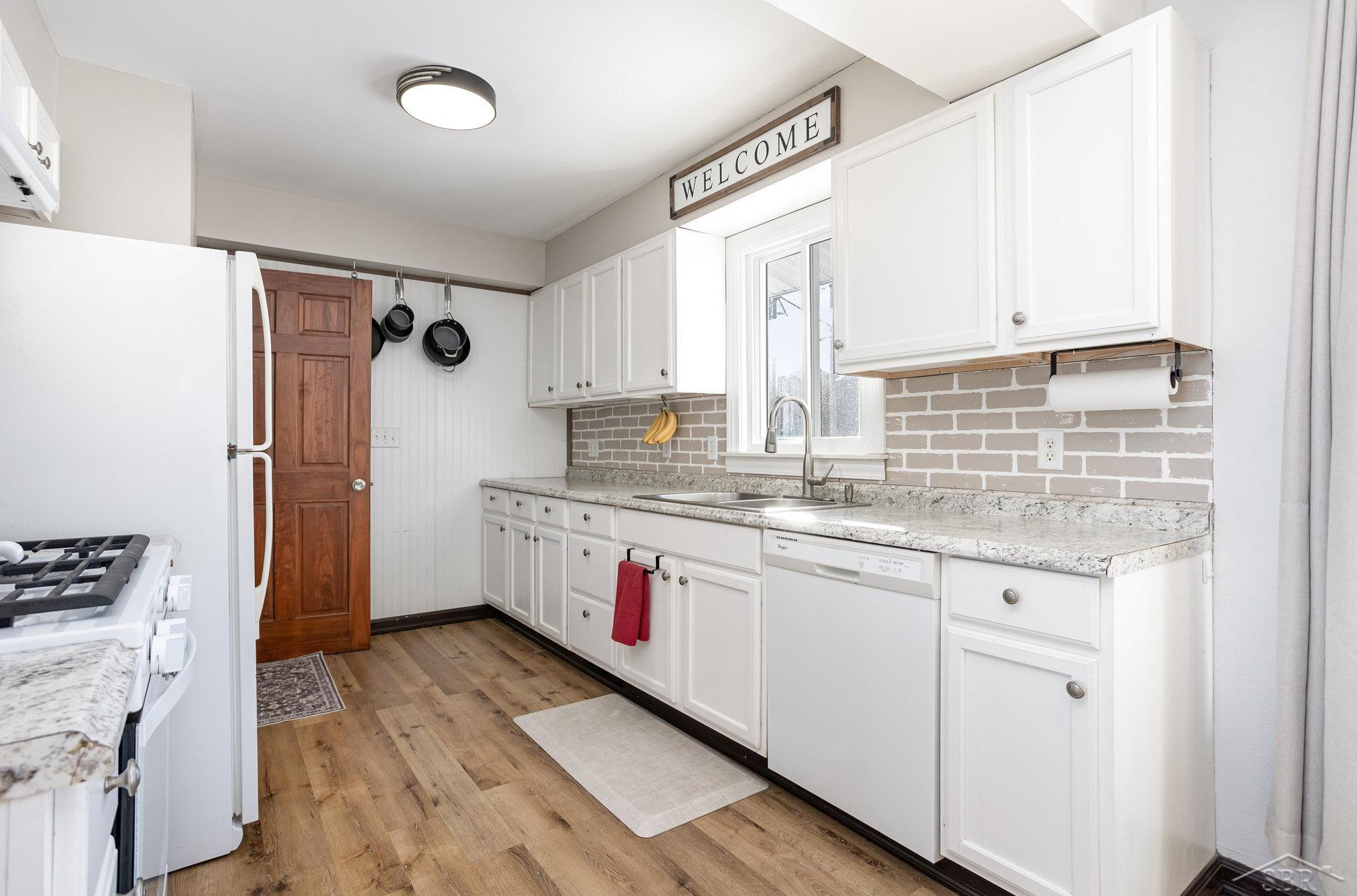 544 W North Union Road, Auburn, MI 48611 — Photo 7