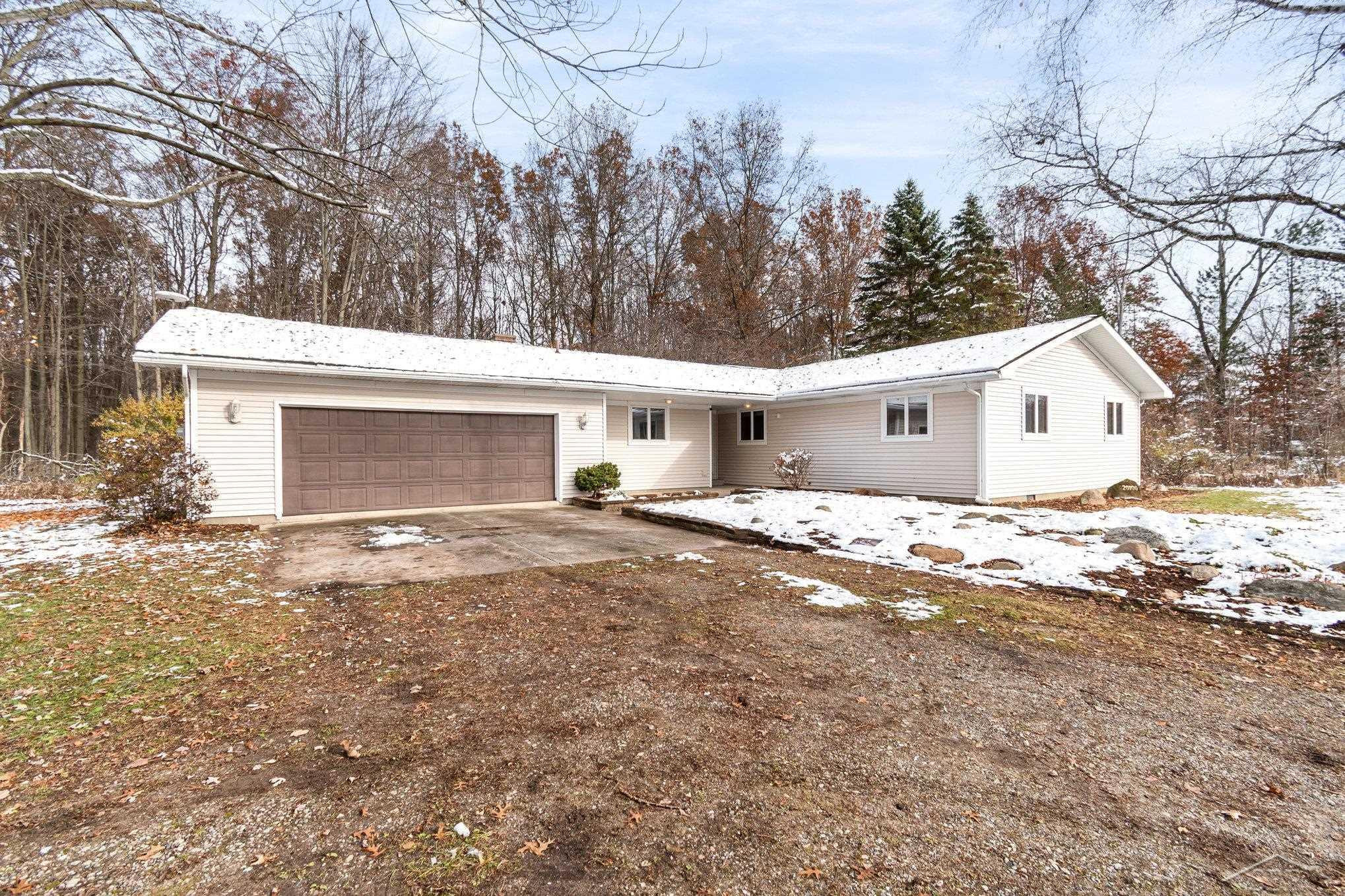 20100 Nelson Road, Merrill, MI 48637 — Photo 3