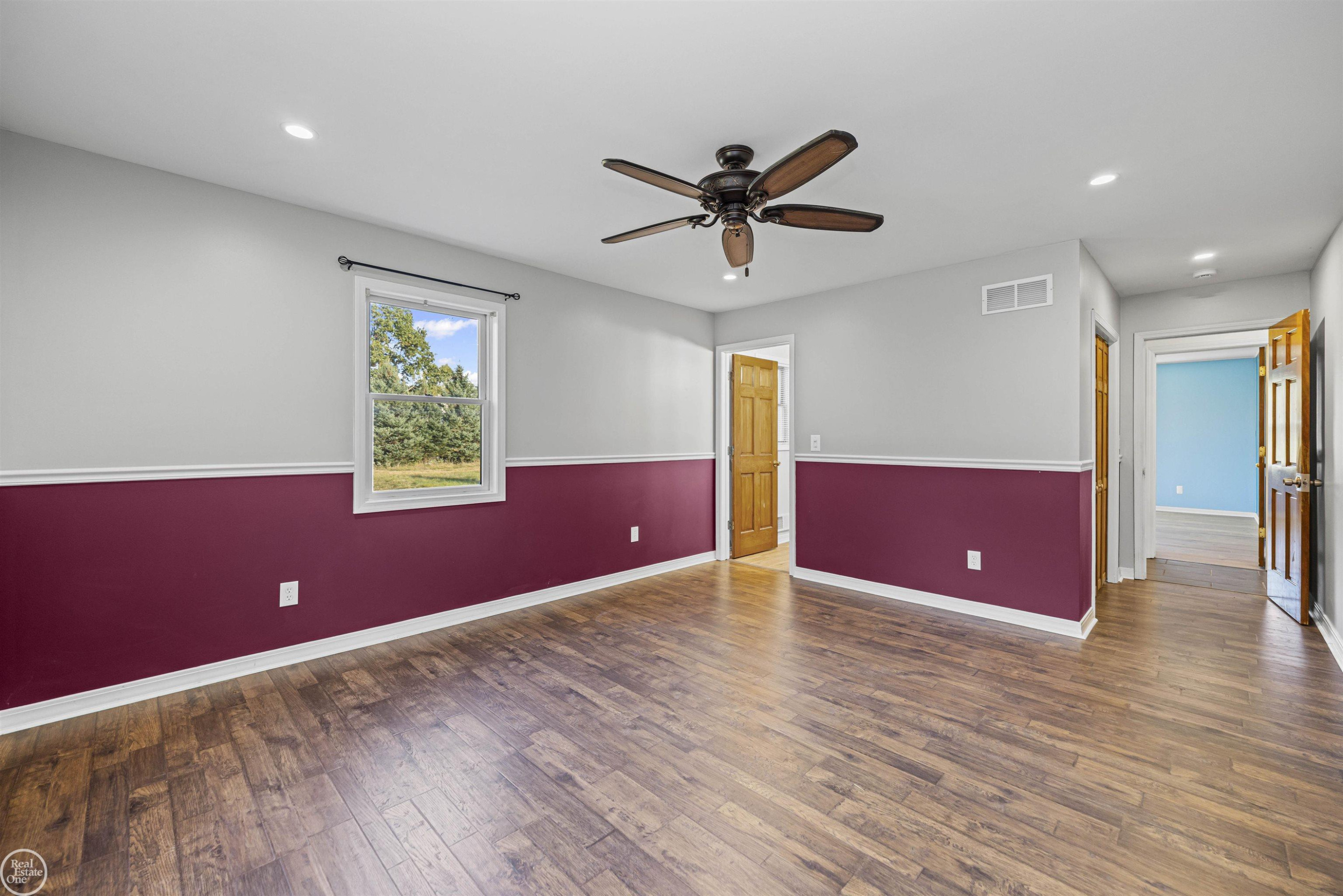 300 Parkwood Drive, Metamora, MI 48455 — Photo 22
