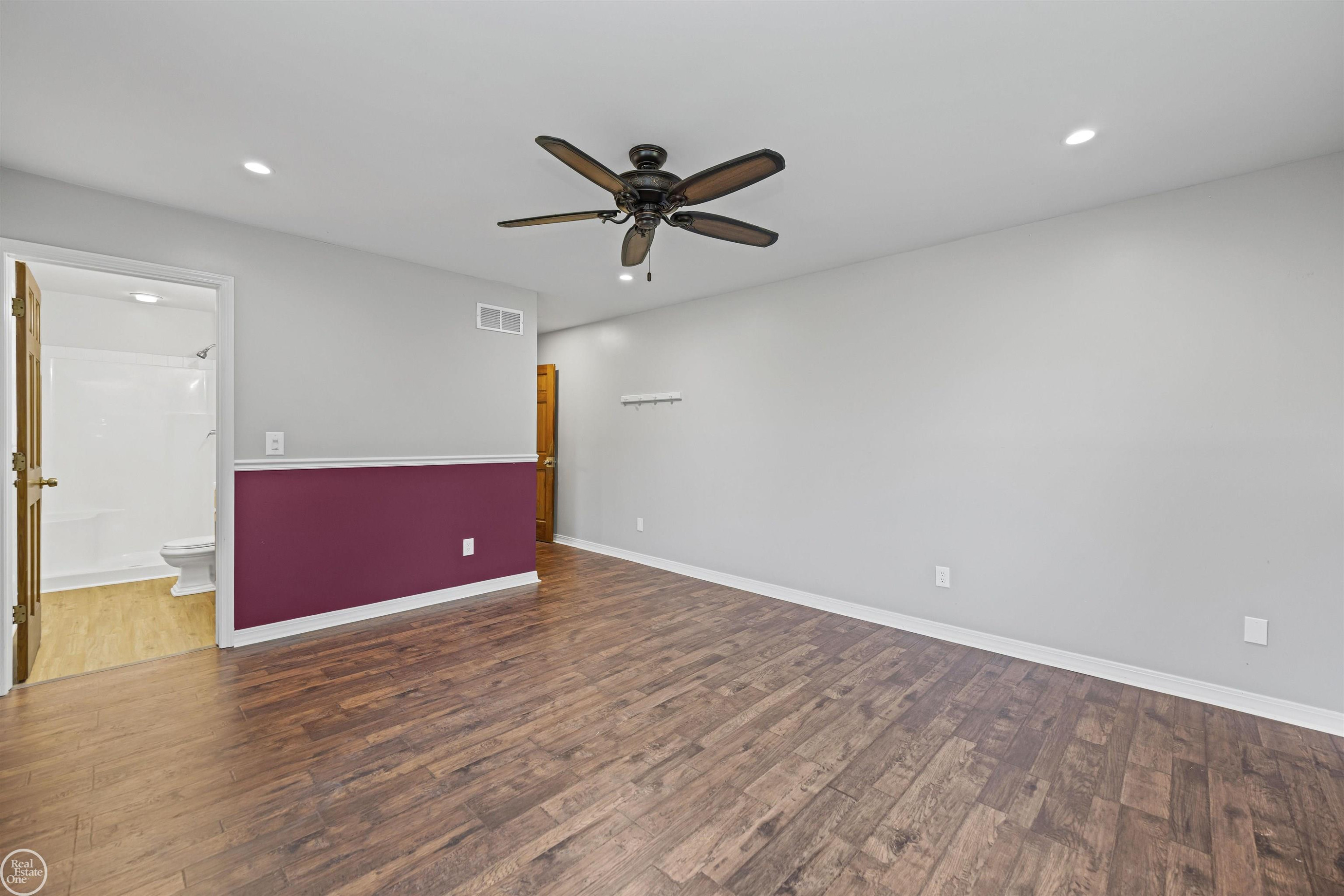 300 Parkwood Drive, Metamora, MI 48455 — Photo 23