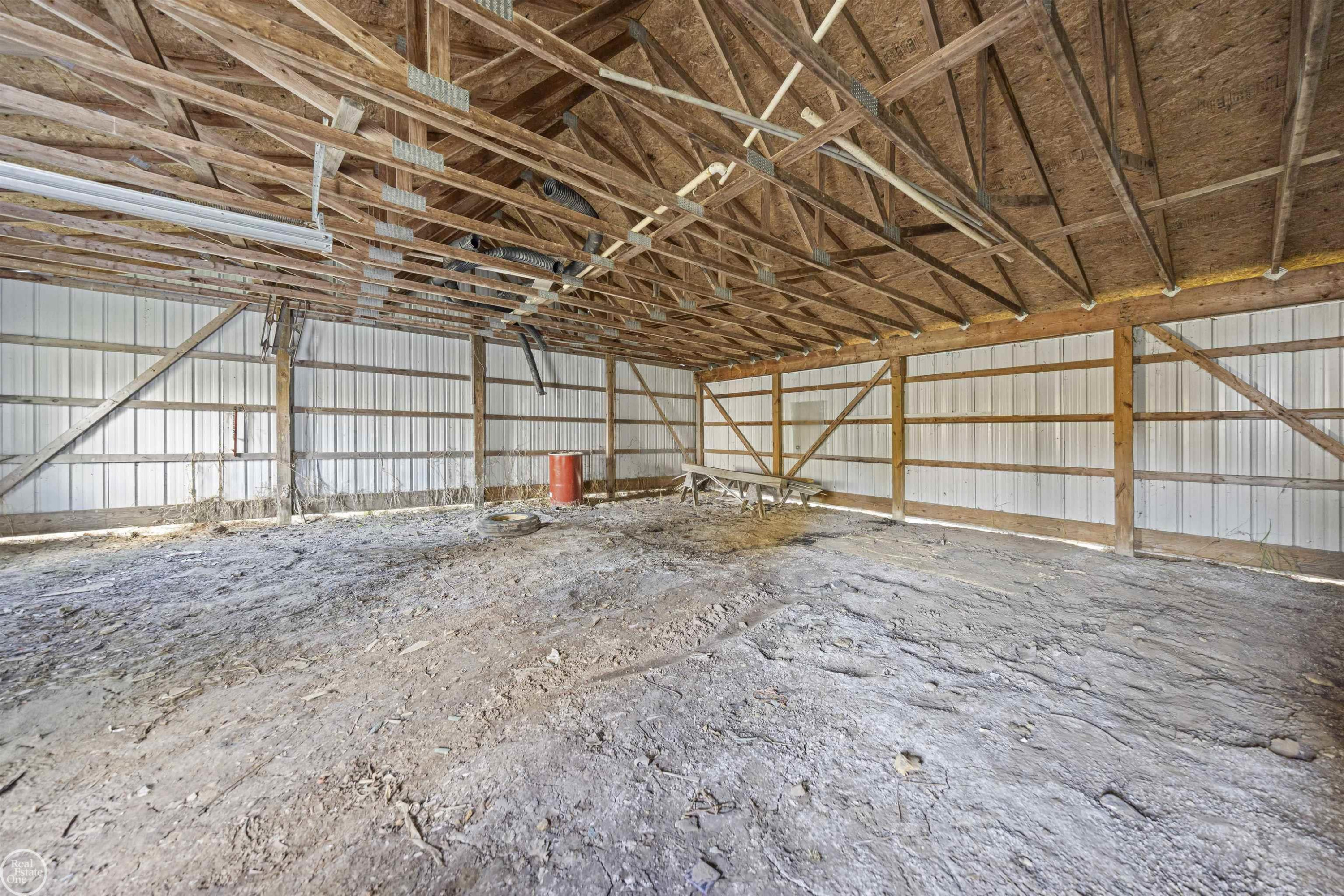 300 Parkwood Drive, Metamora, MI 48455 — Photo 39
