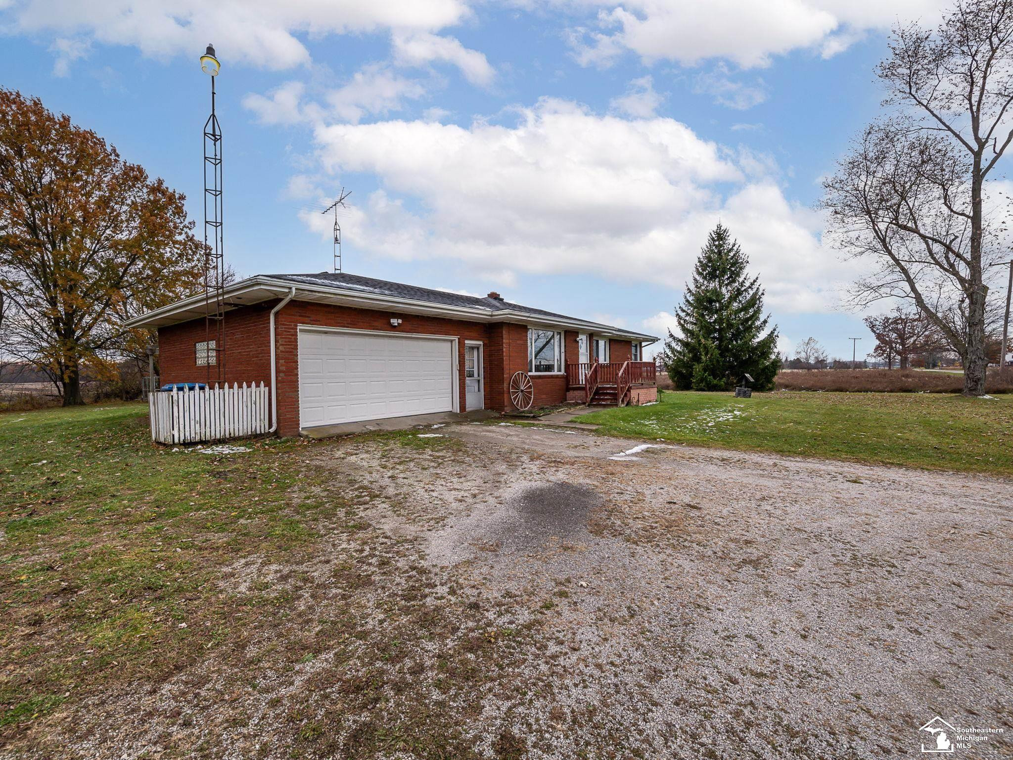 8687 Todd Road, Ida, MI 48140 — Photo 17