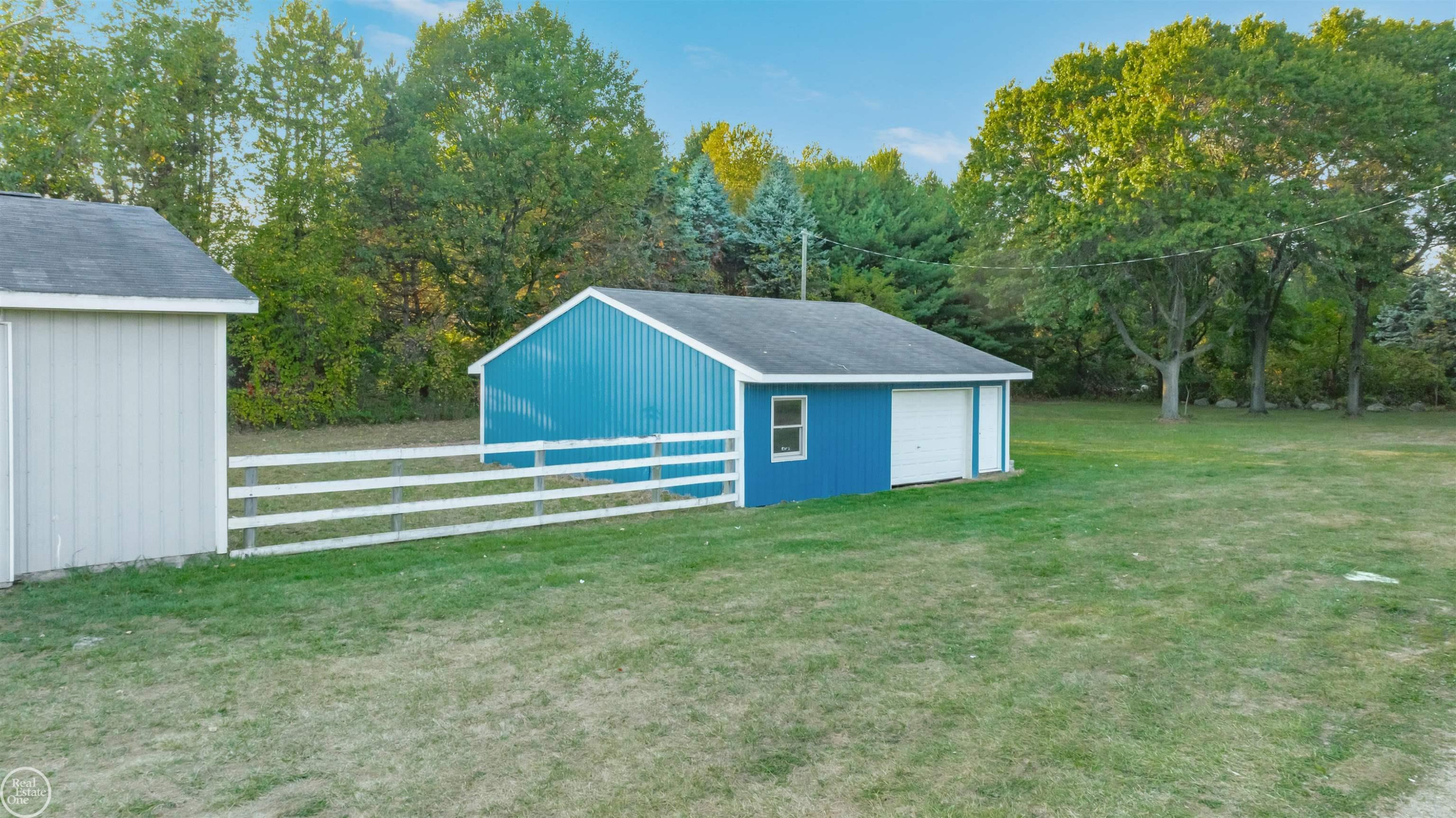 300 Parkwood Drive, Metamora, MI 48455 — Photo 64