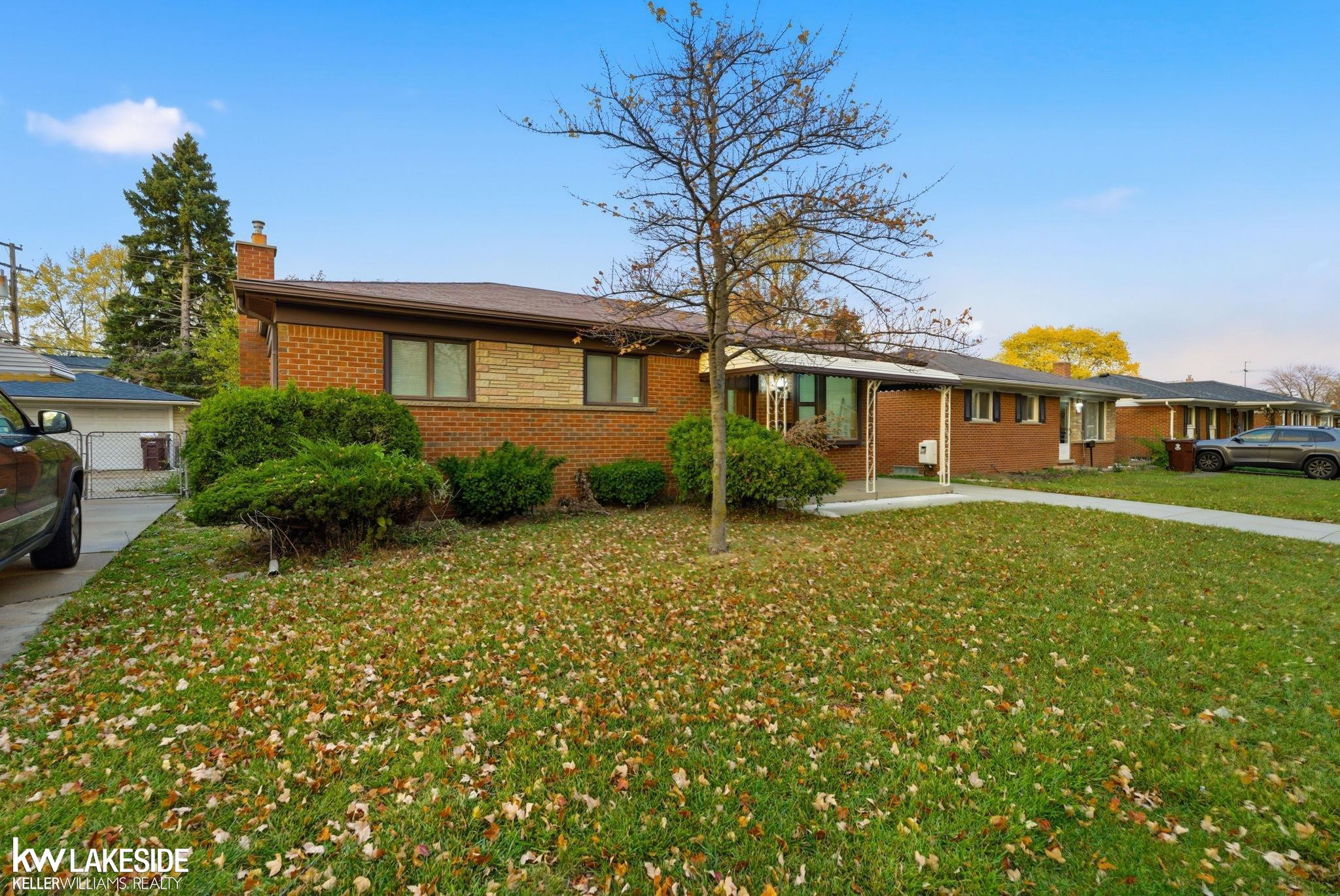 8385 Helen Street, Center Line, MI 48015 — Photo 3