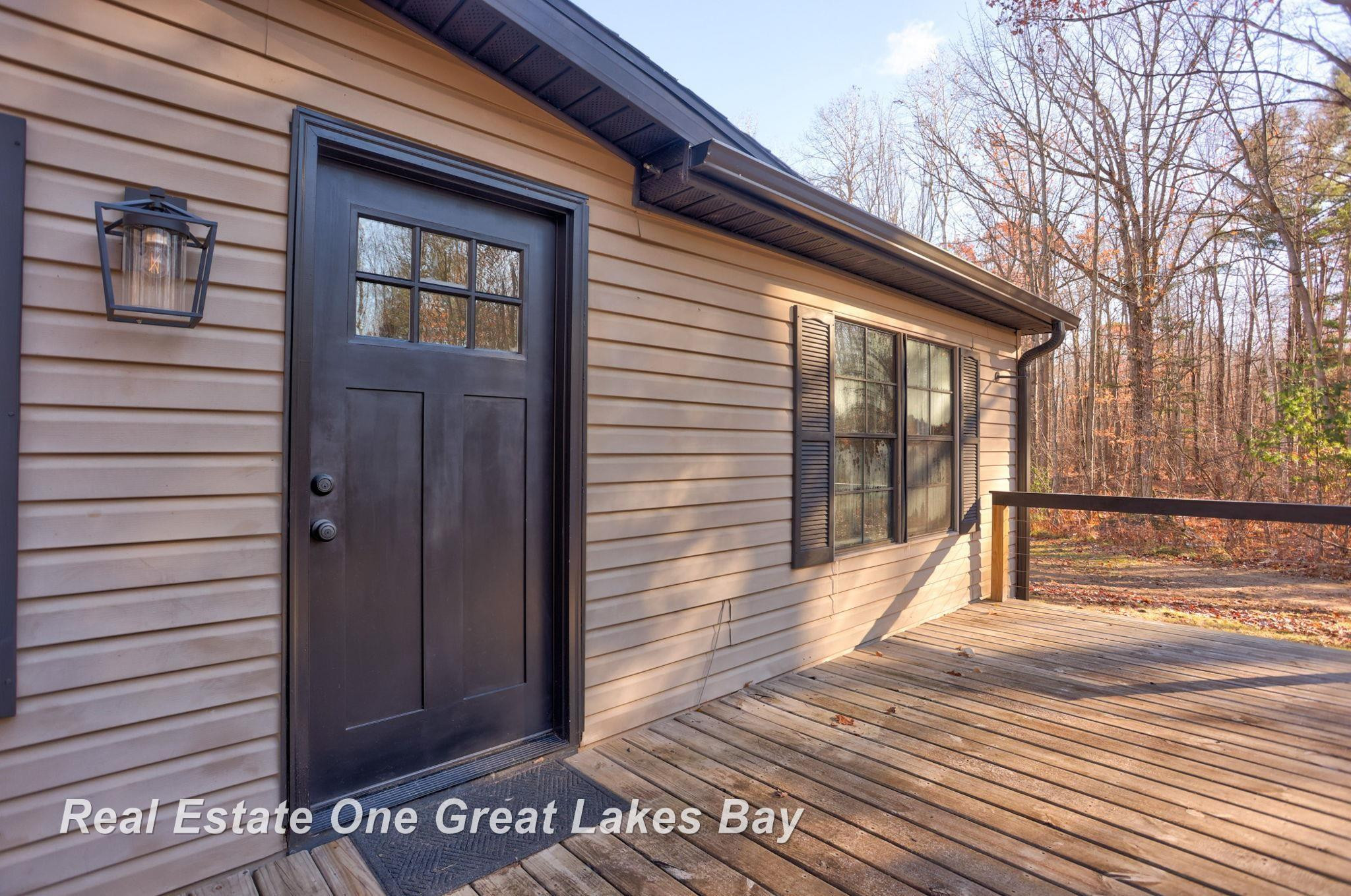 7454 N Jefferson Road, Rhodes, MI 48652 — Photo 11