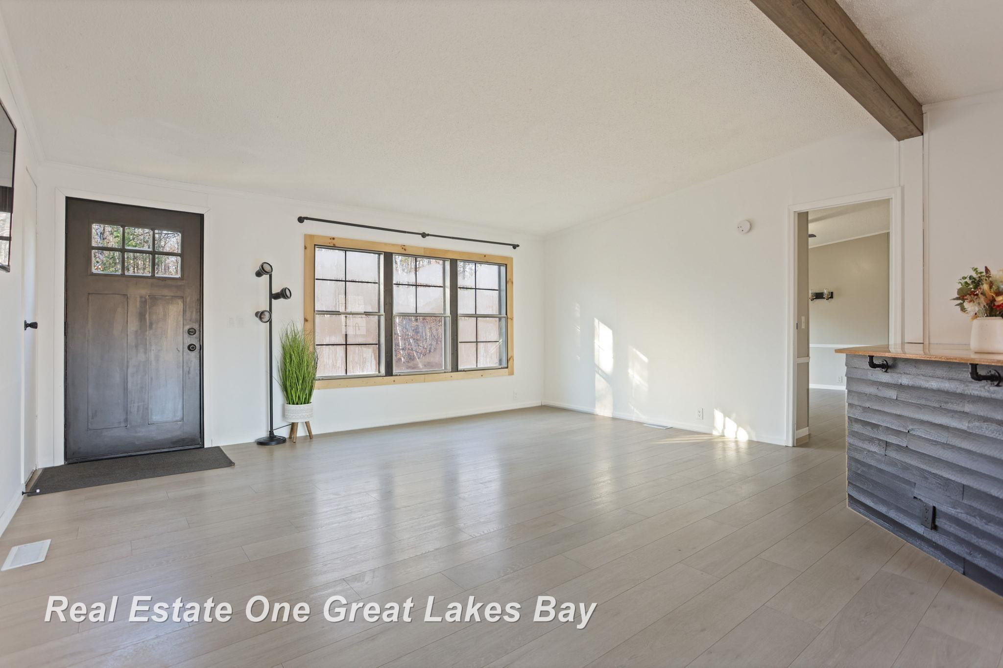 7454 N Jefferson Road, Rhodes, MI 48652 — Photo 15