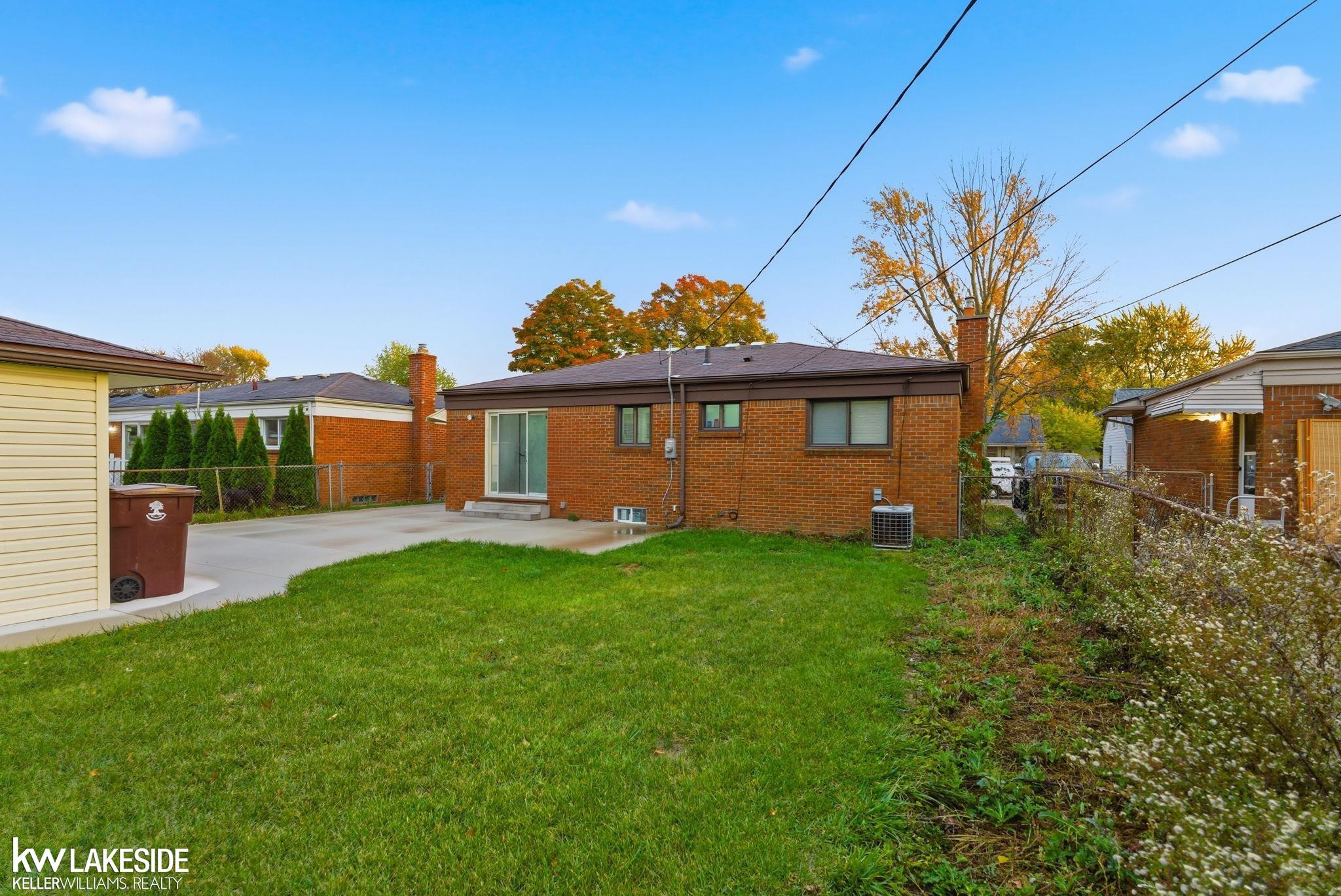 8385 Helen Street, Center Line, MI 48015 — Photo 12
