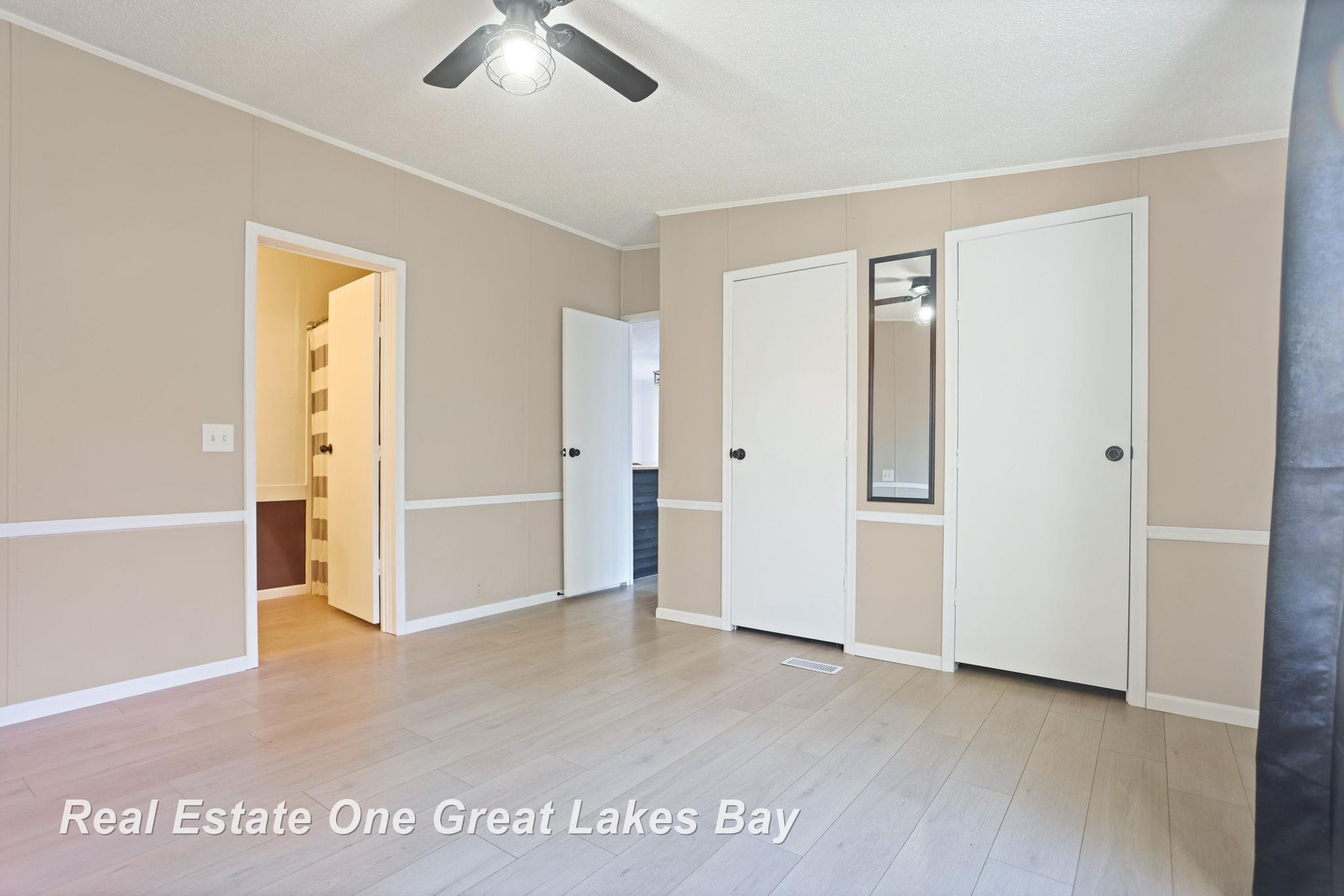 7454 N Jefferson Road, Rhodes, MI 48652 — Photo 22