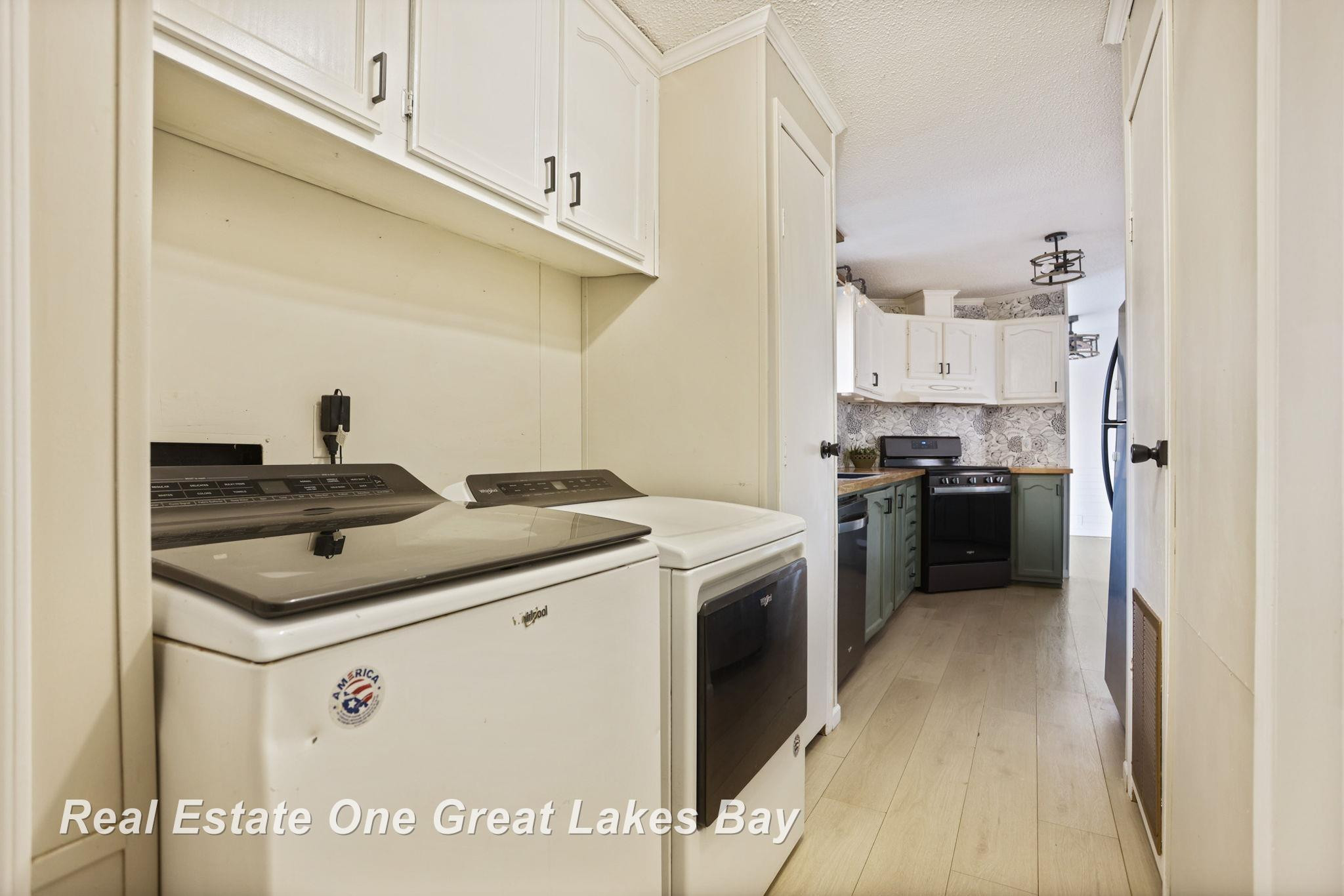 7454 N Jefferson Road, Rhodes, MI 48652 — Photo 26