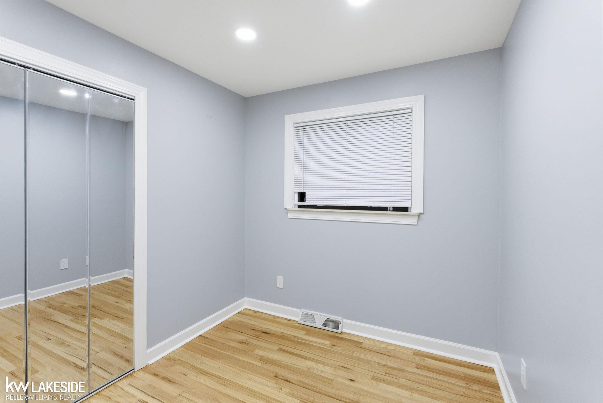 8385 Helen Street, Center Line, MI 48015 — Photo 22