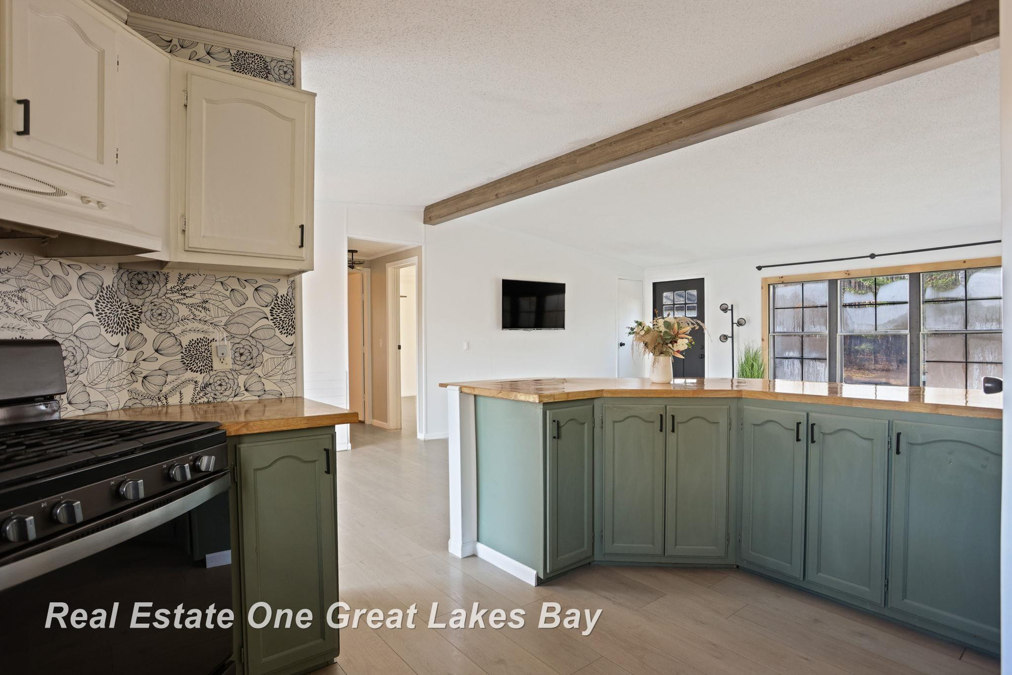 7454 N Jefferson Road, Rhodes, MI 48652 — Photo 31