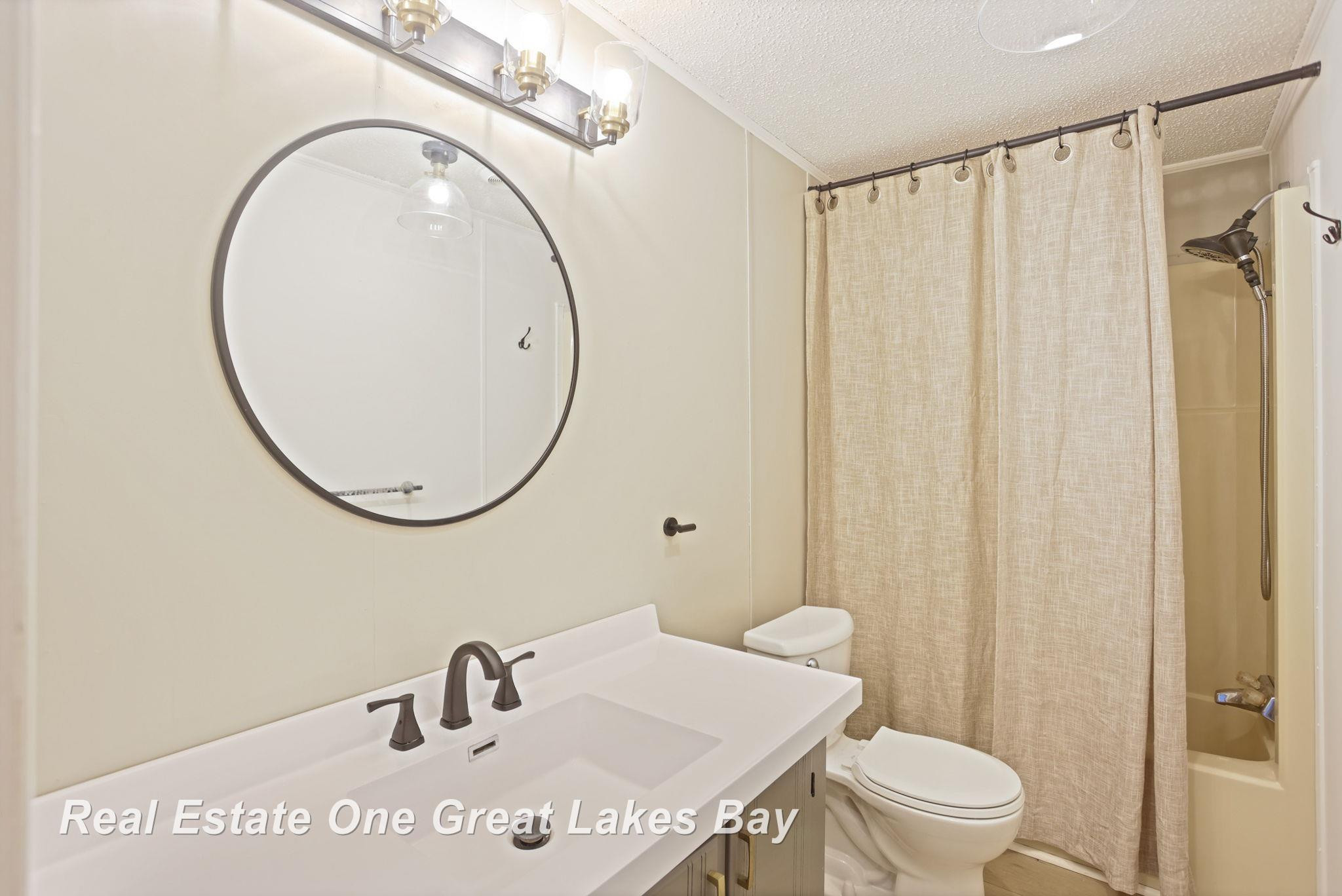 7454 N Jefferson Road, Rhodes, MI 48652 — Photo 35