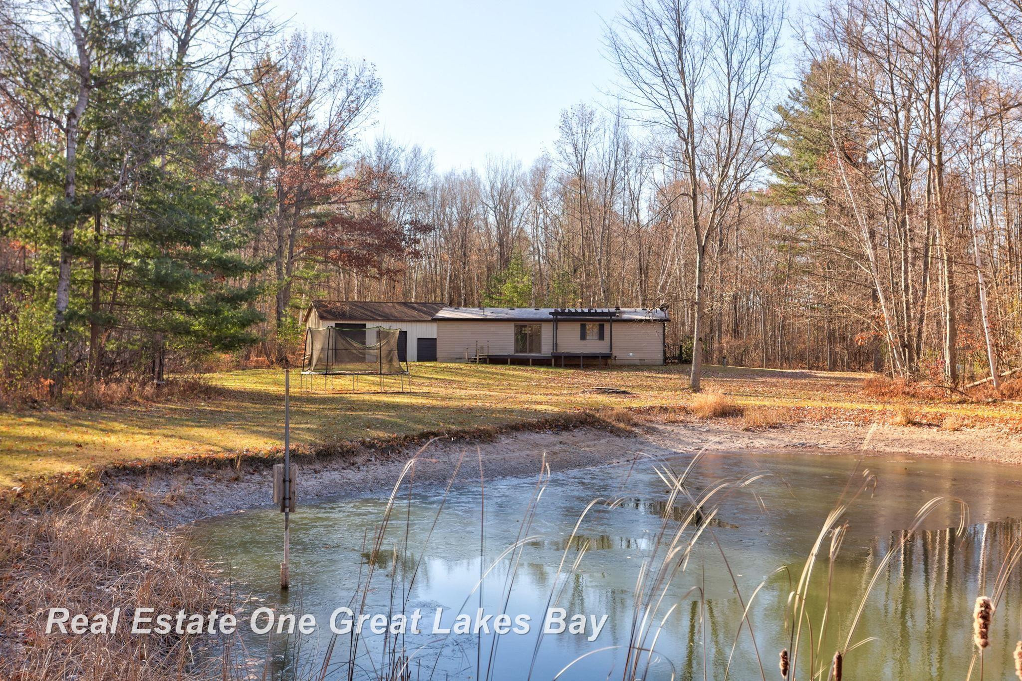 7454 N Jefferson Road, Rhodes, MI 48652 — Photo 49