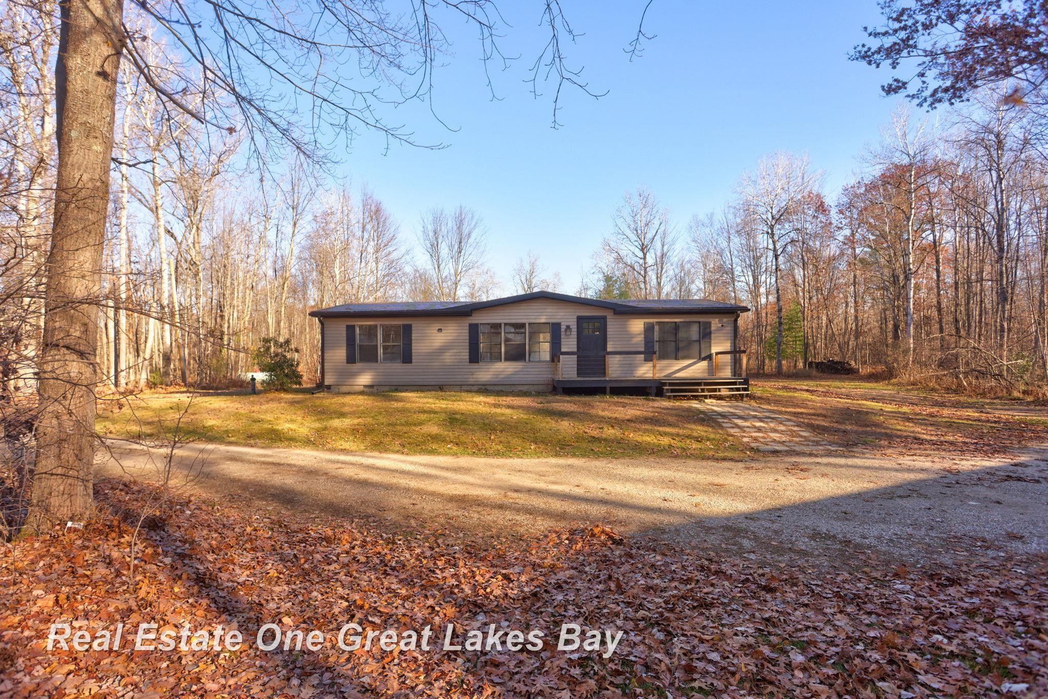 7454 N Jefferson Road, Rhodes, MI 48652 — Photo 51