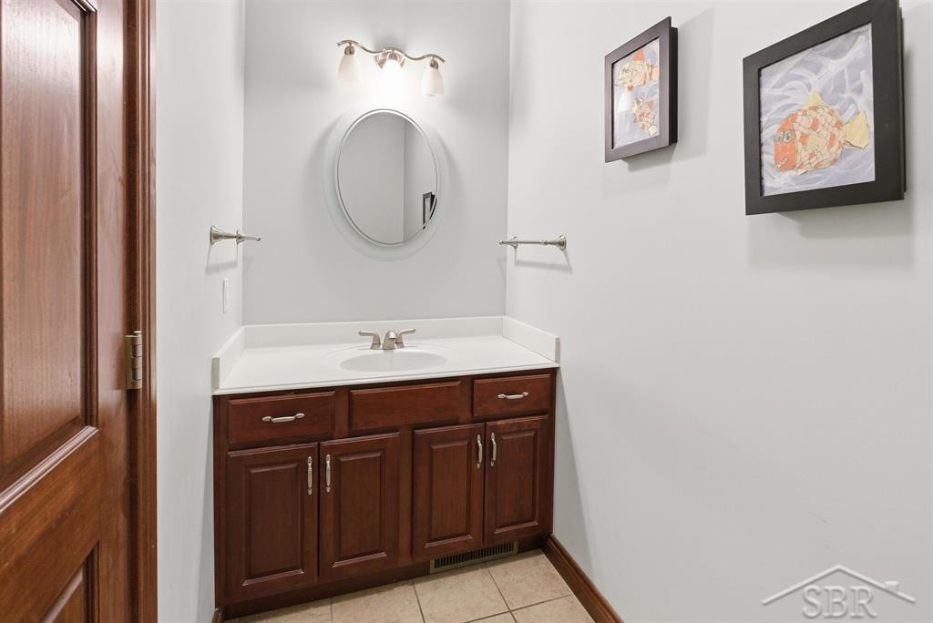1538 S Ford Court, Midland, MI 48640 — Photo 19