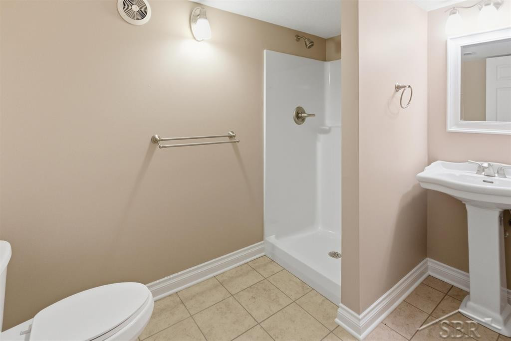 1538 S Ford Court, Midland, MI 48640 — Photo 27