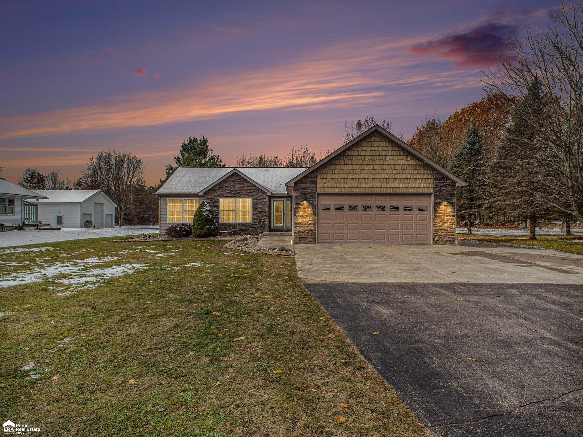 11067 Seymour Road, Montrose, MI 48457 — front exterior