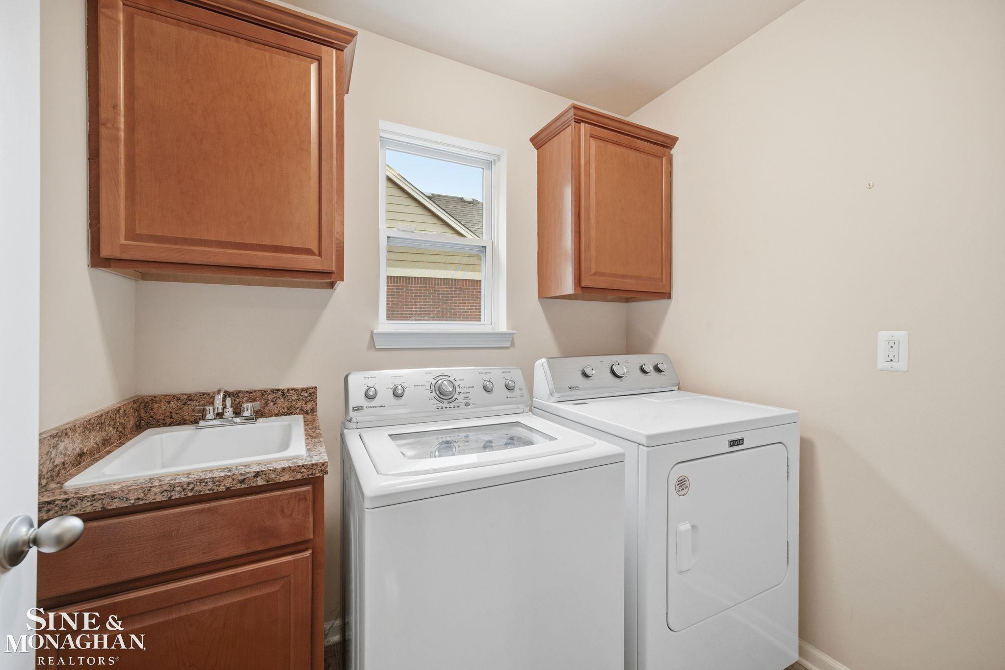 40618 Lenox Park Drive, Novi, MI 48377 — Photo 16