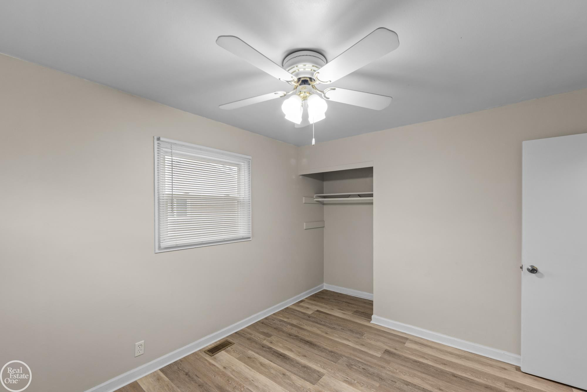 47414 Winthrop Street, Shelby Twp, MI 48317 — Photo 19