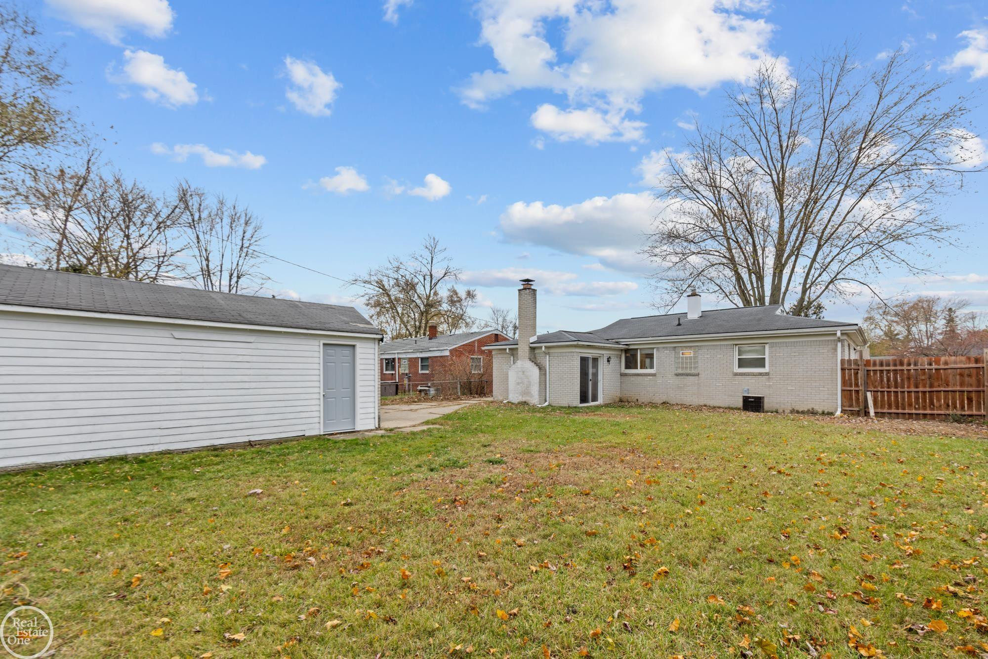 47414 Winthrop Street, Shelby Twp, MI 48317 — Photo 25