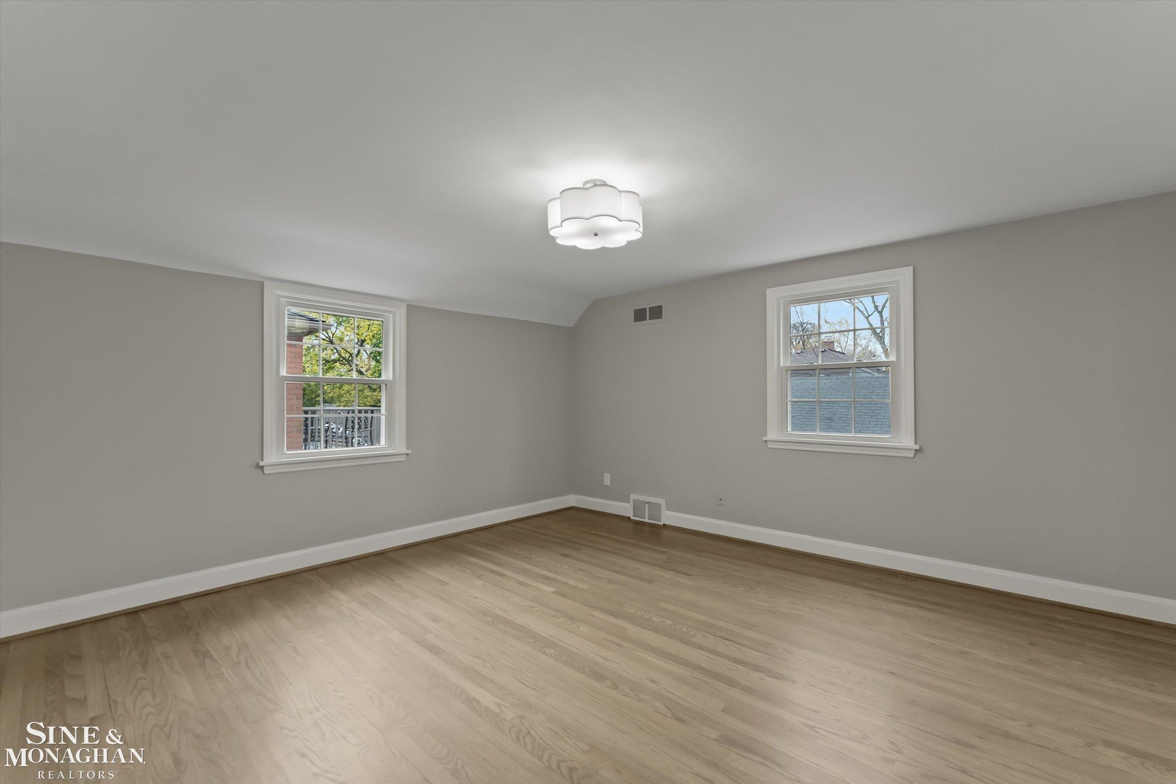 233 Mcmillan Road, Grosse Pointe Park, MI 48236 — Photo 23