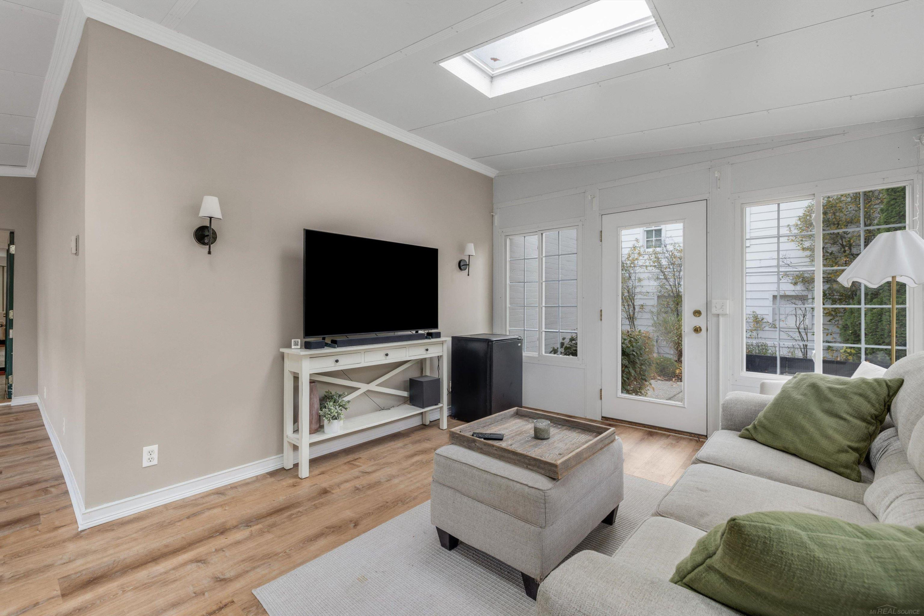 265 Williams Avenue, Grosse Pointe Farms, MI 48236 — Photo 14