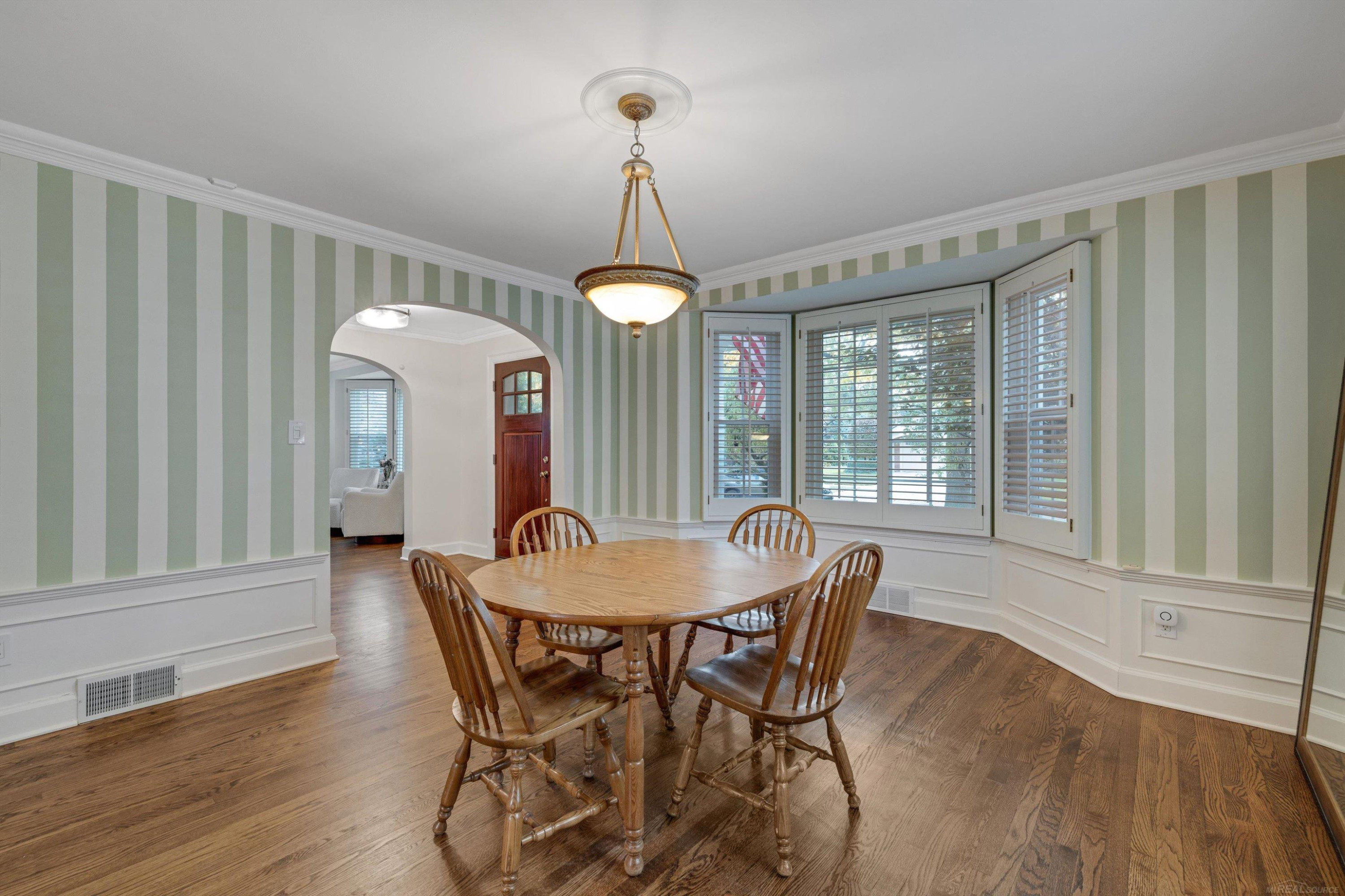 265 Williams Avenue, Grosse Pointe Farms, MI 48236 — Photo 19