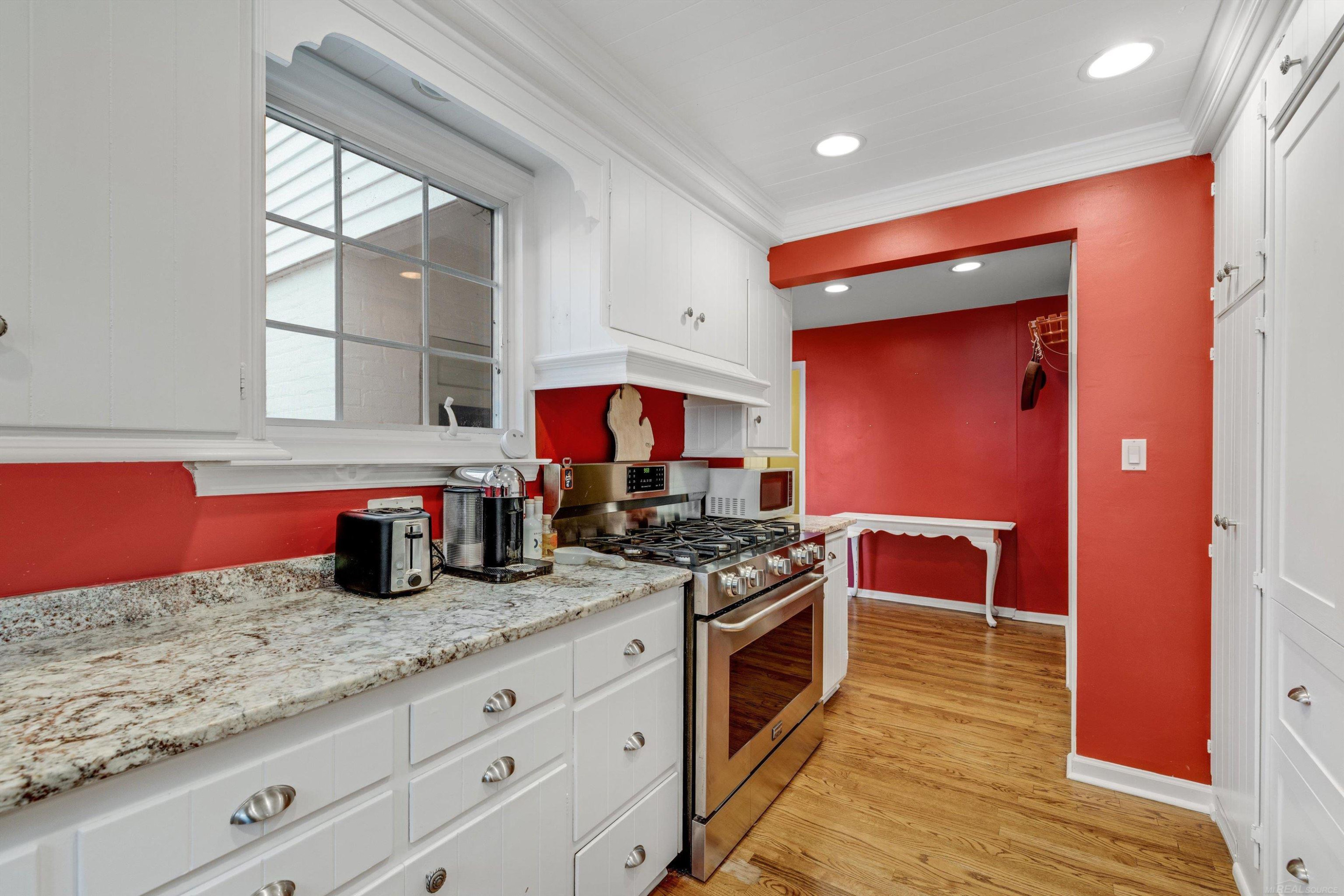 265 Williams Avenue, Grosse Pointe Farms, MI 48236 — Photo 21
