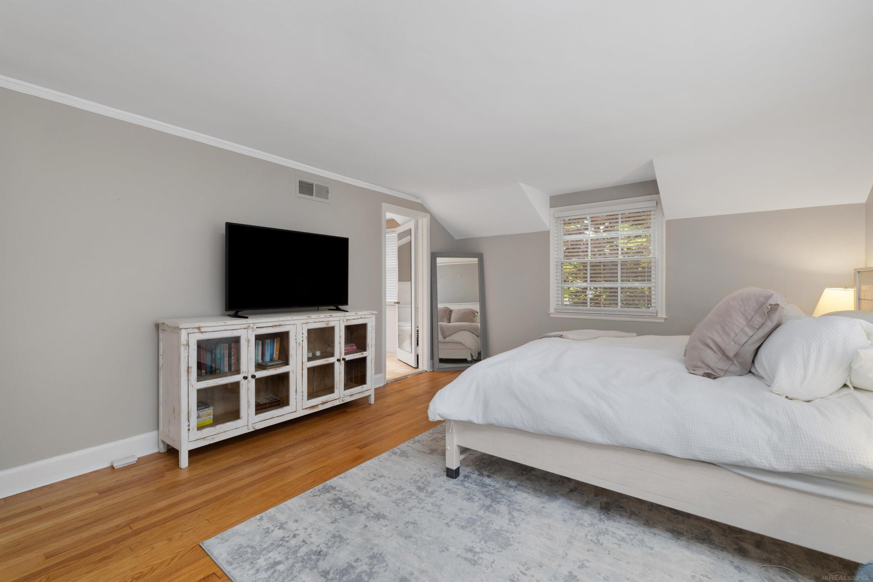 265 Williams Avenue, Grosse Pointe Farms, MI 48236 — Photo 32