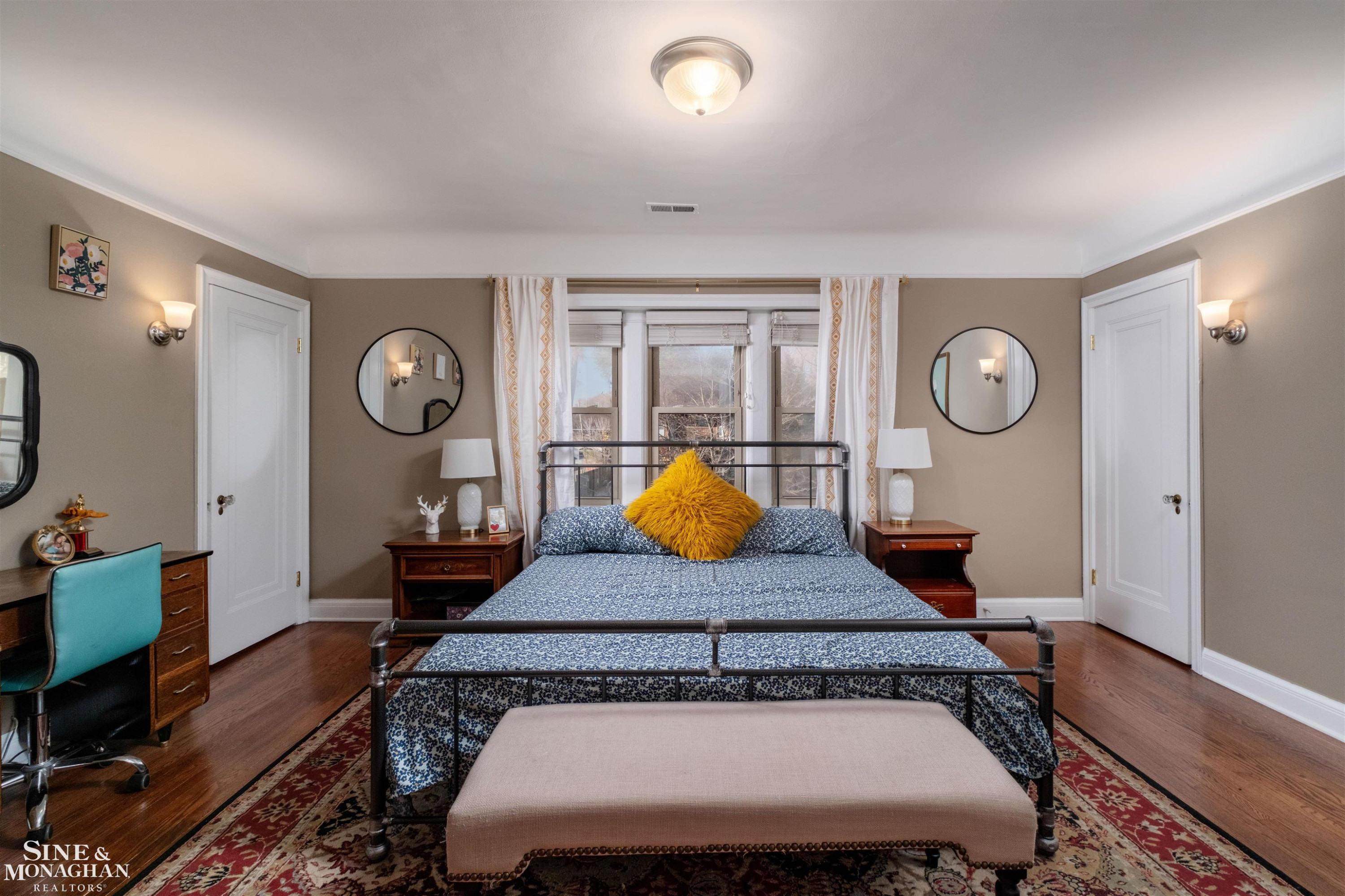 976 Lakepointe Street, Grosse Pointe Park, MI 48230 — Photo 15
