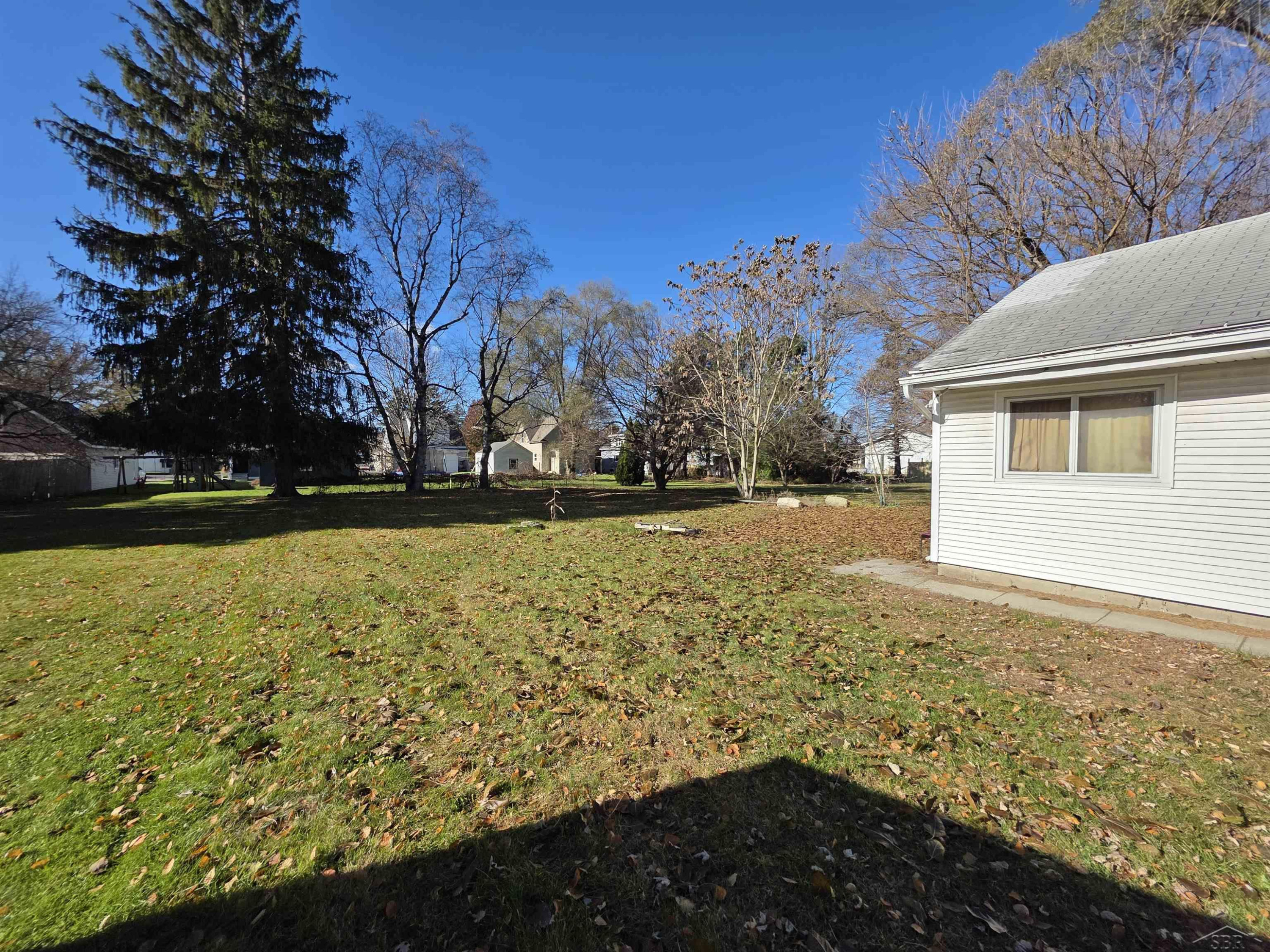 3047 Jackson Street, Saginaw, MI 48604 — Photo 9