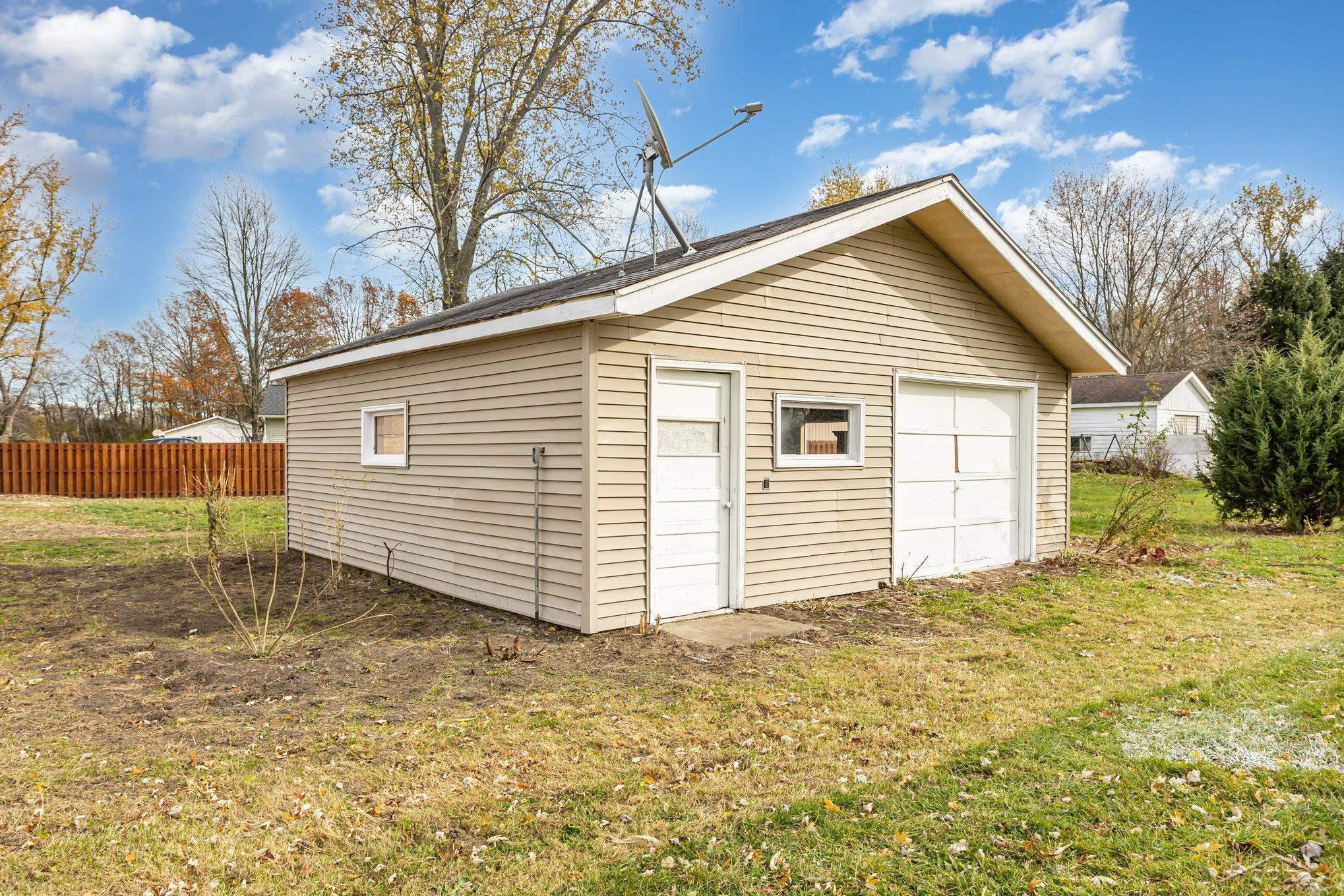 3176 Rathbun Road, Birch Run, MI 48415 — Photo 18