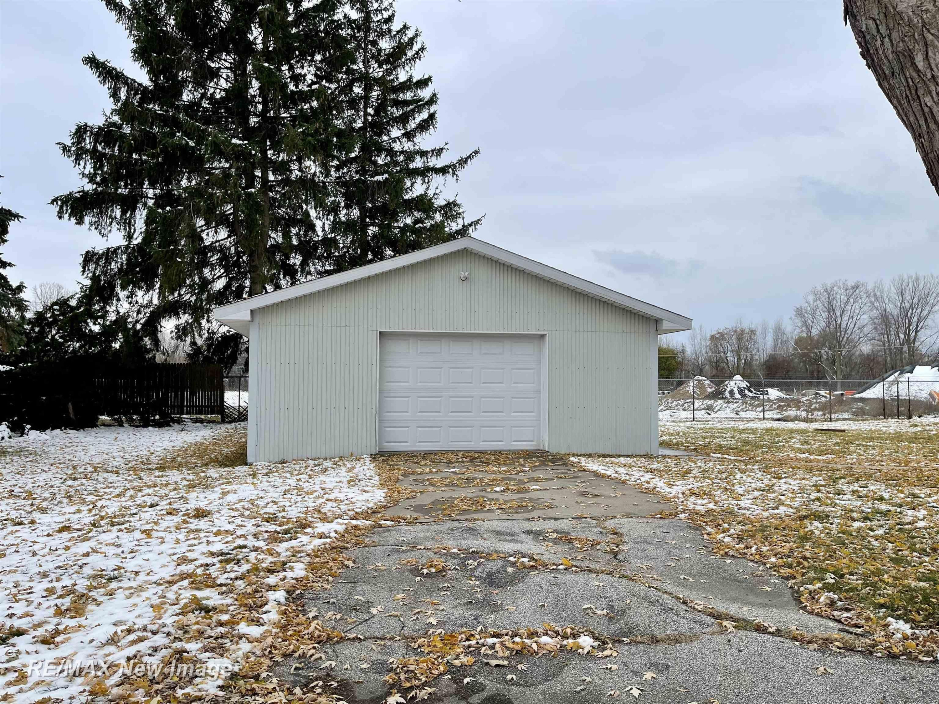 467 W Jefferson Street, Hemlock, MI 48626 — Photo 6