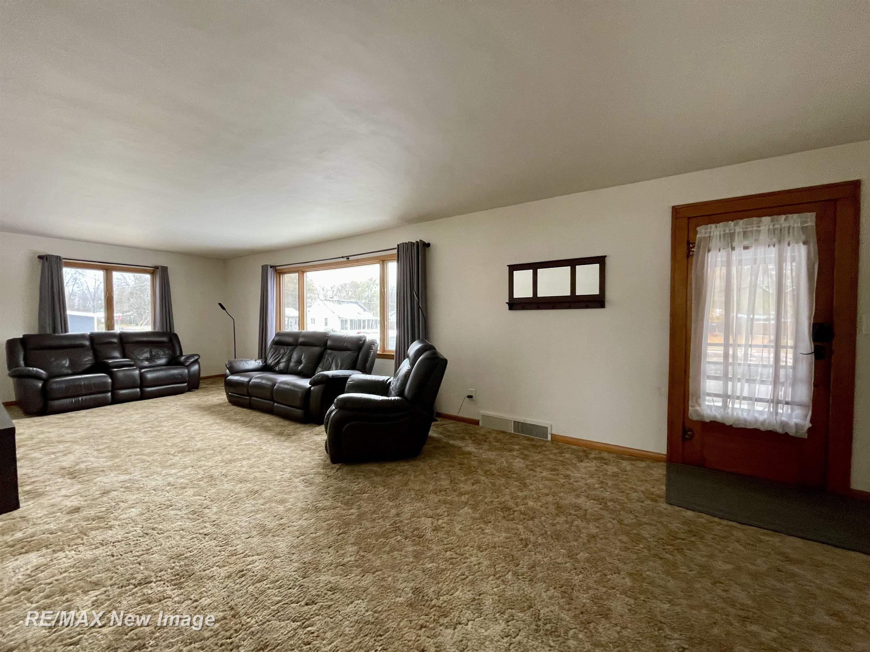 467 W Jefferson Street, Hemlock, MI 48626 — Photo 7