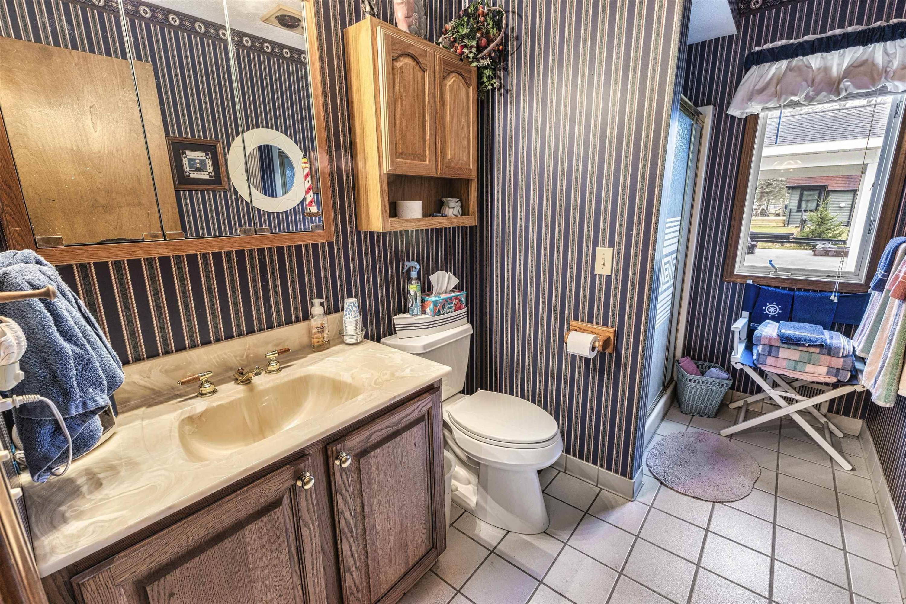 12315 E Houghton Lake Drive, Houghton Lake, MI 48629 — Photo 23