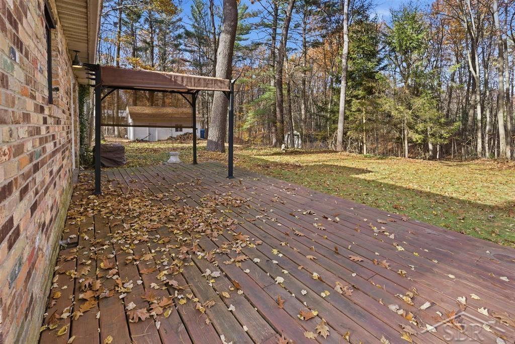 930 W Walter Road, Sanford, MI 48657 — Photo 28