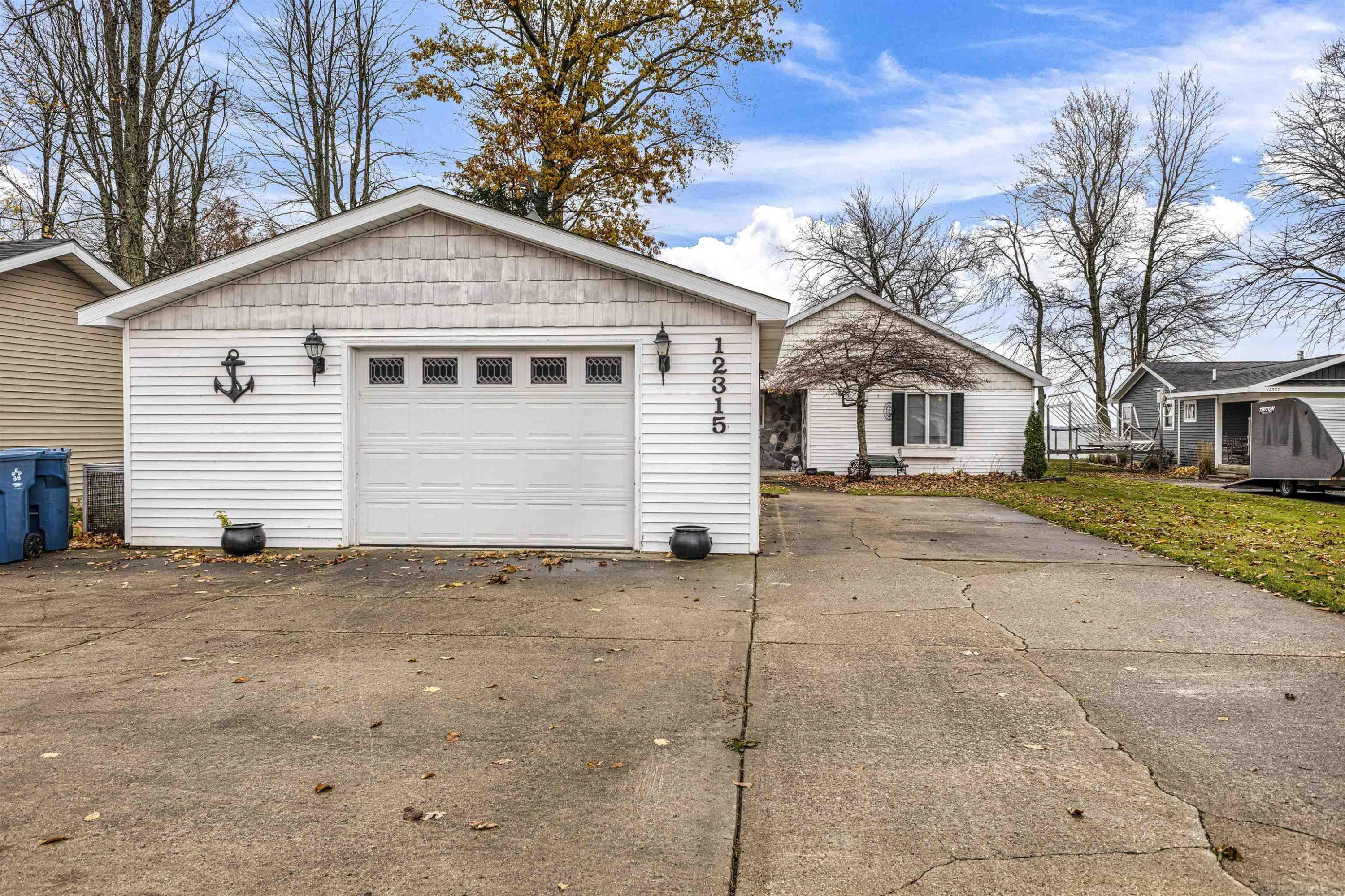 12315 E Houghton Lake Drive, Houghton Lake, MI 48629 — Photo 37