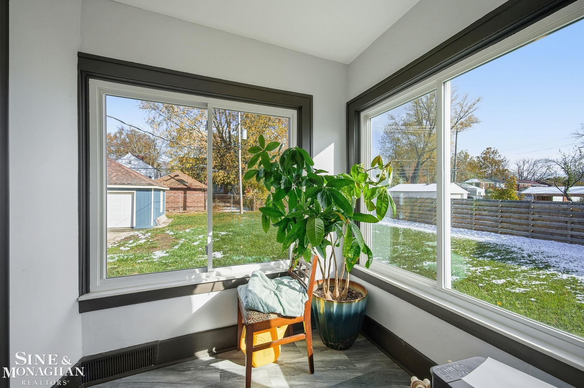 220 Newport Street, Detroit, MI 48215 — Photo 9