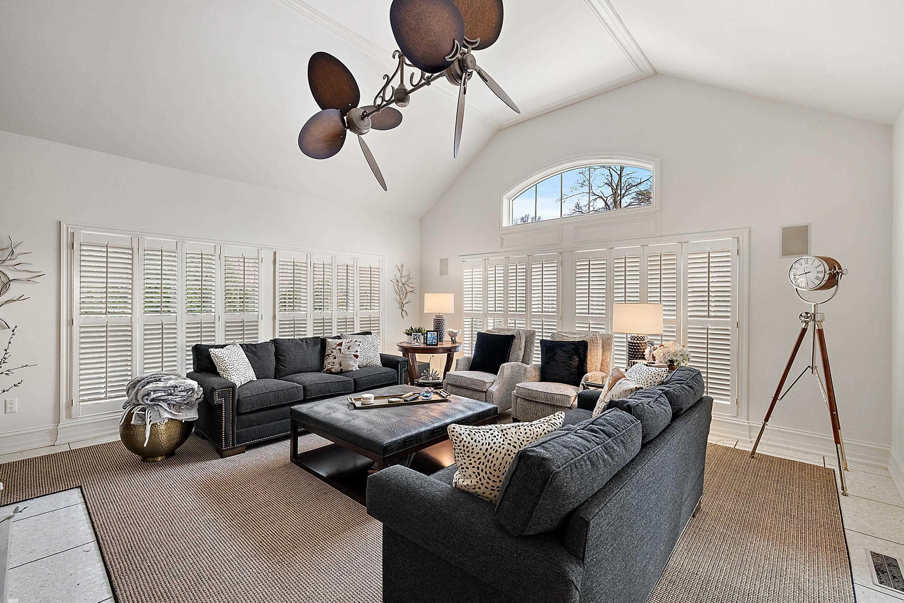 10 Webber Place, Grosse Pointe Shores, MI 48236 — Photo 25