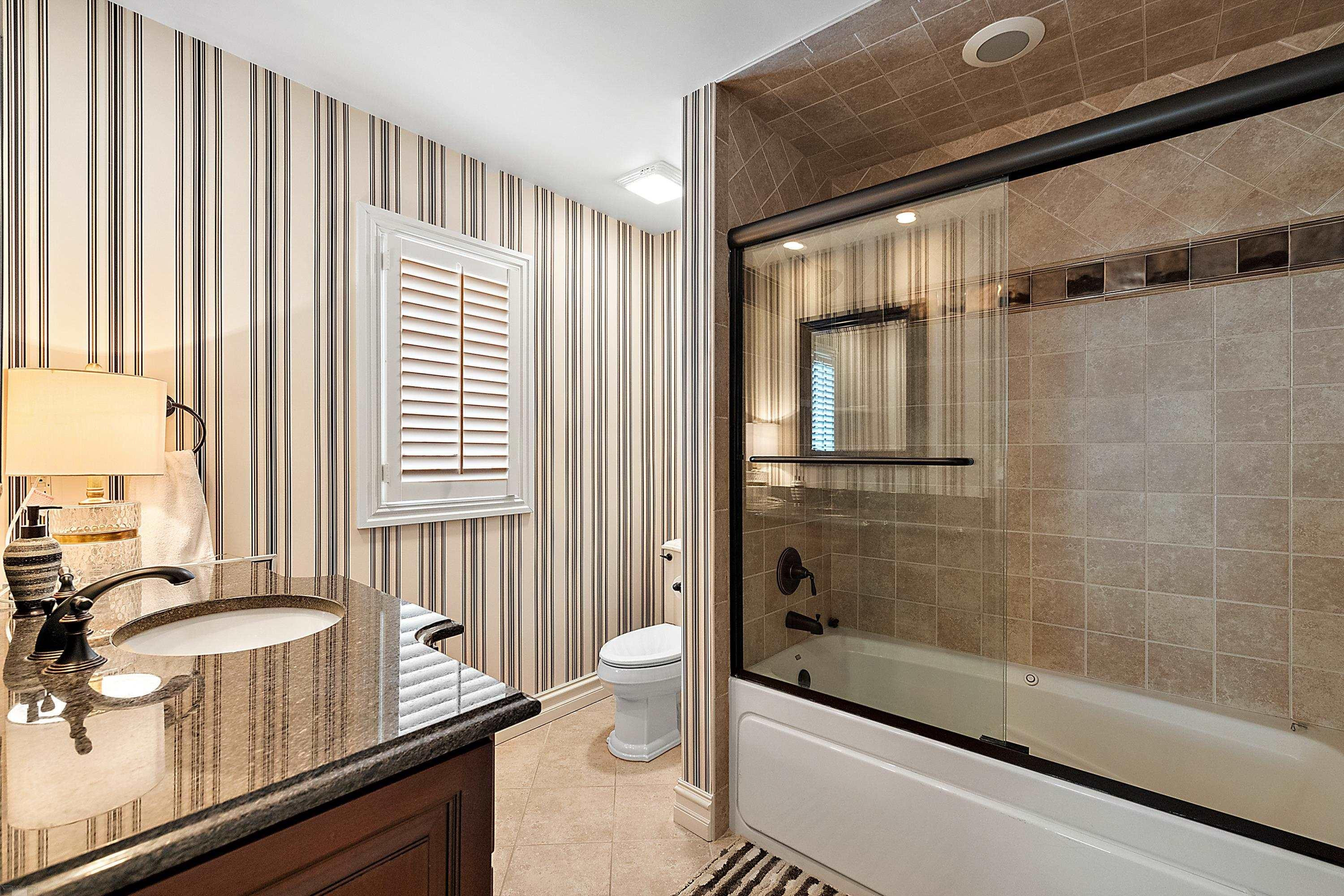 10 Webber Place, Grosse Pointe Shores, MI 48236 — Photo 34