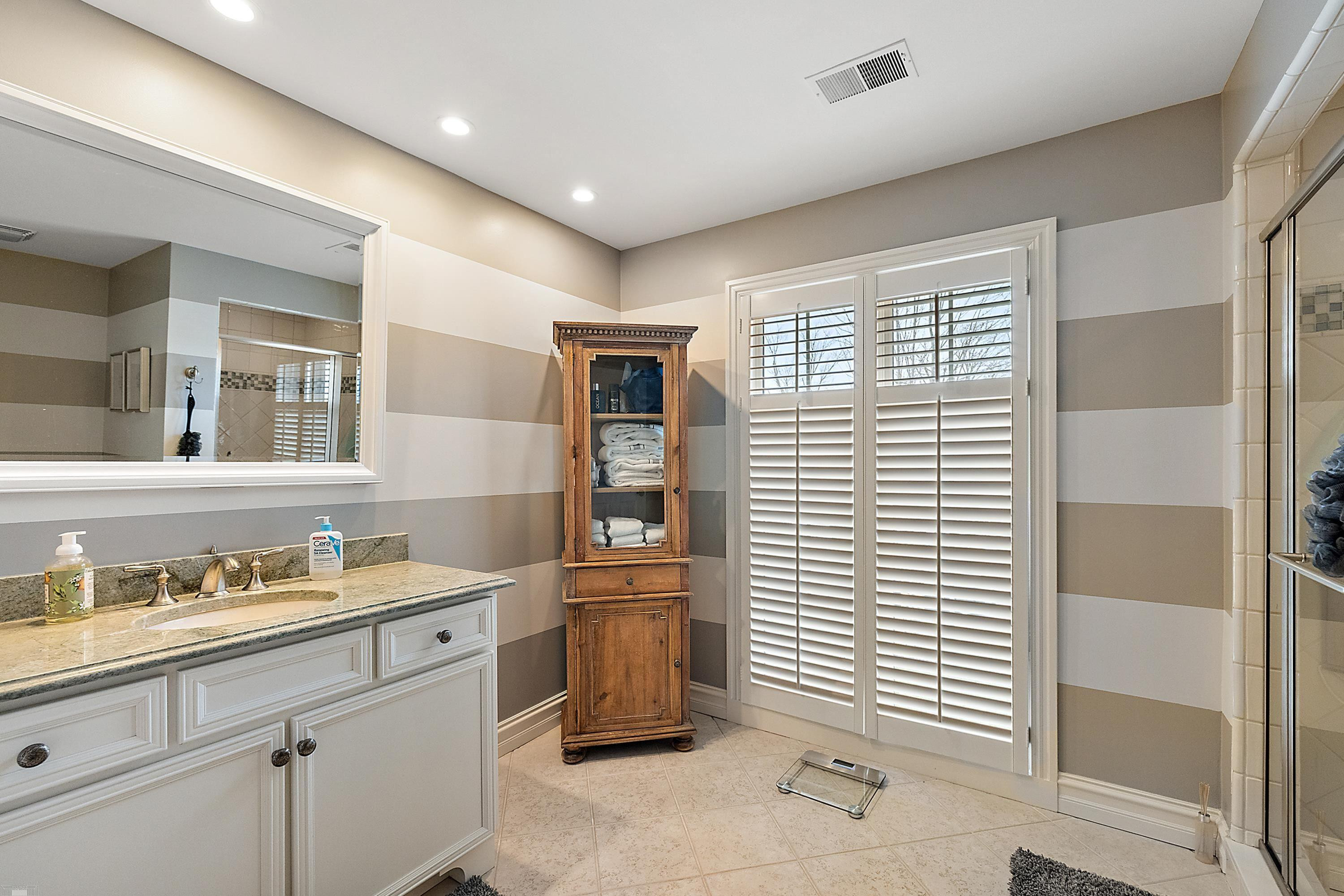 10 Webber Place, Grosse Pointe Shores, MI 48236 — Photo 38