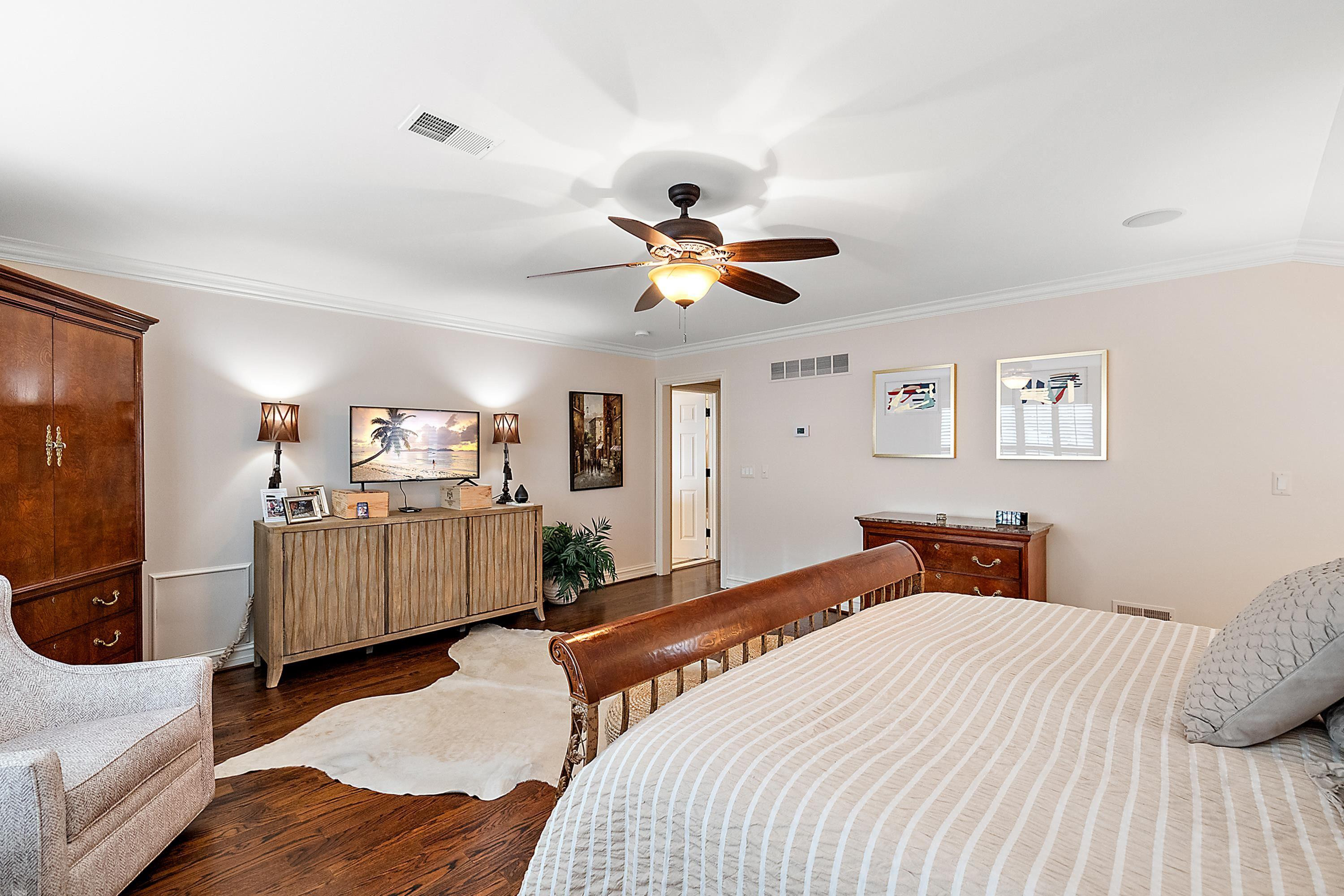 10 Webber Place, Grosse Pointe Shores, MI 48236 — Photo 52