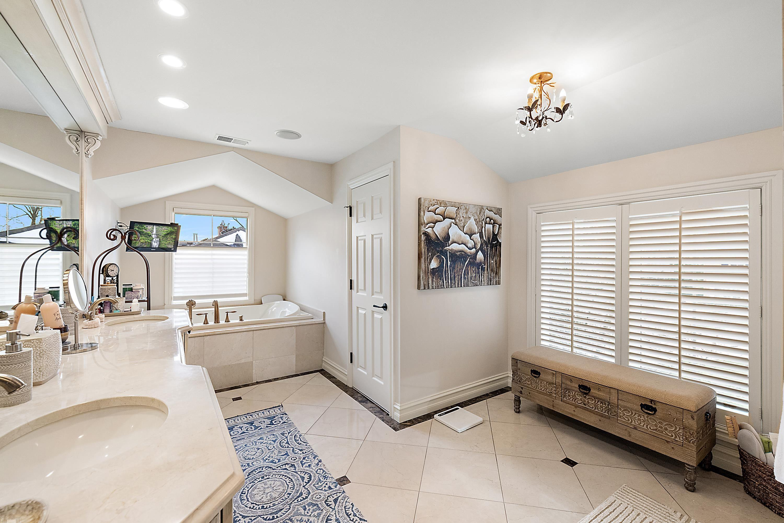 10 Webber Place, Grosse Pointe Shores, MI 48236 — Photo 53