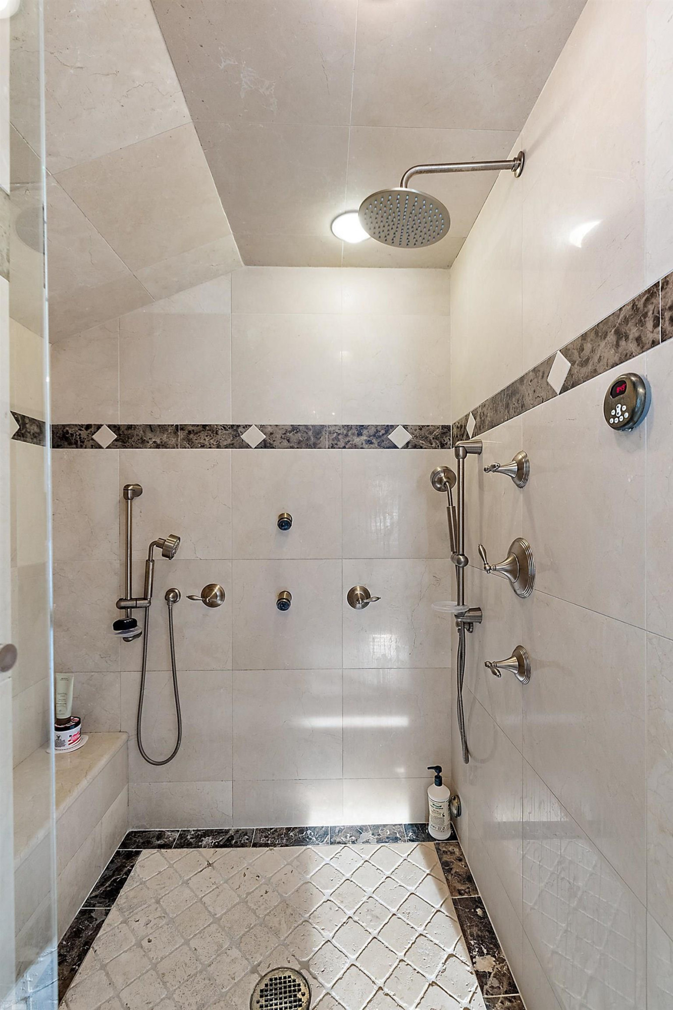 10 Webber Place, Grosse Pointe Shores, MI 48236 — Photo 57